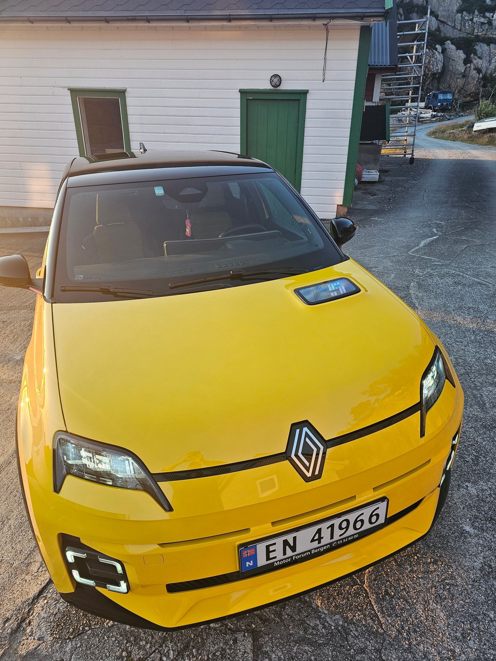 Renault 5 E-Tech 52 kWh, 150ps, 2025