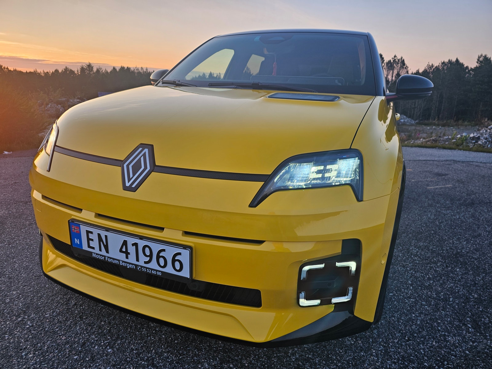 Renault 5 E-Tech 52 kWh, 150ps, 2025