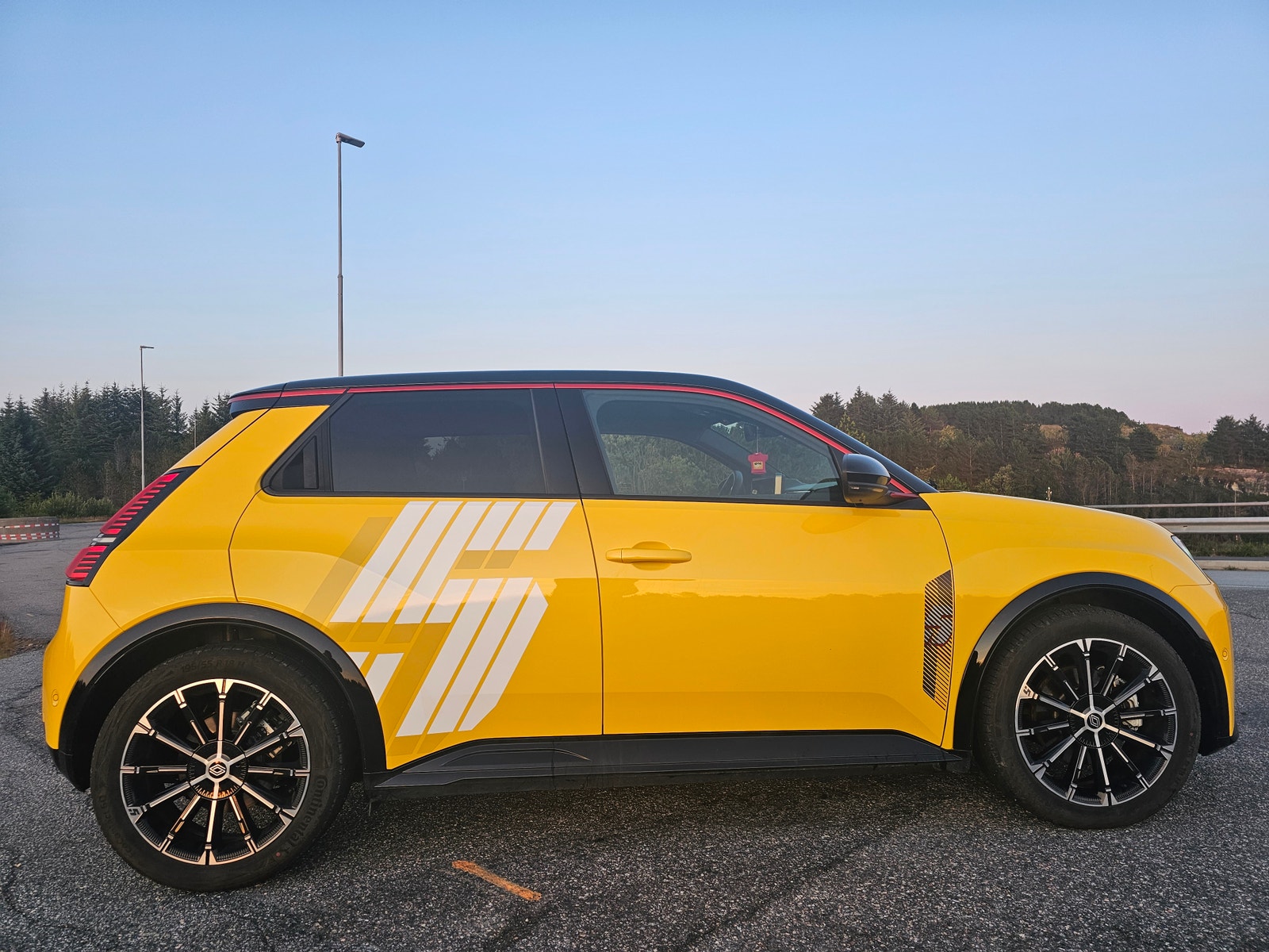 Renault 5 E-Tech 52 kWh, 150ps, 2025