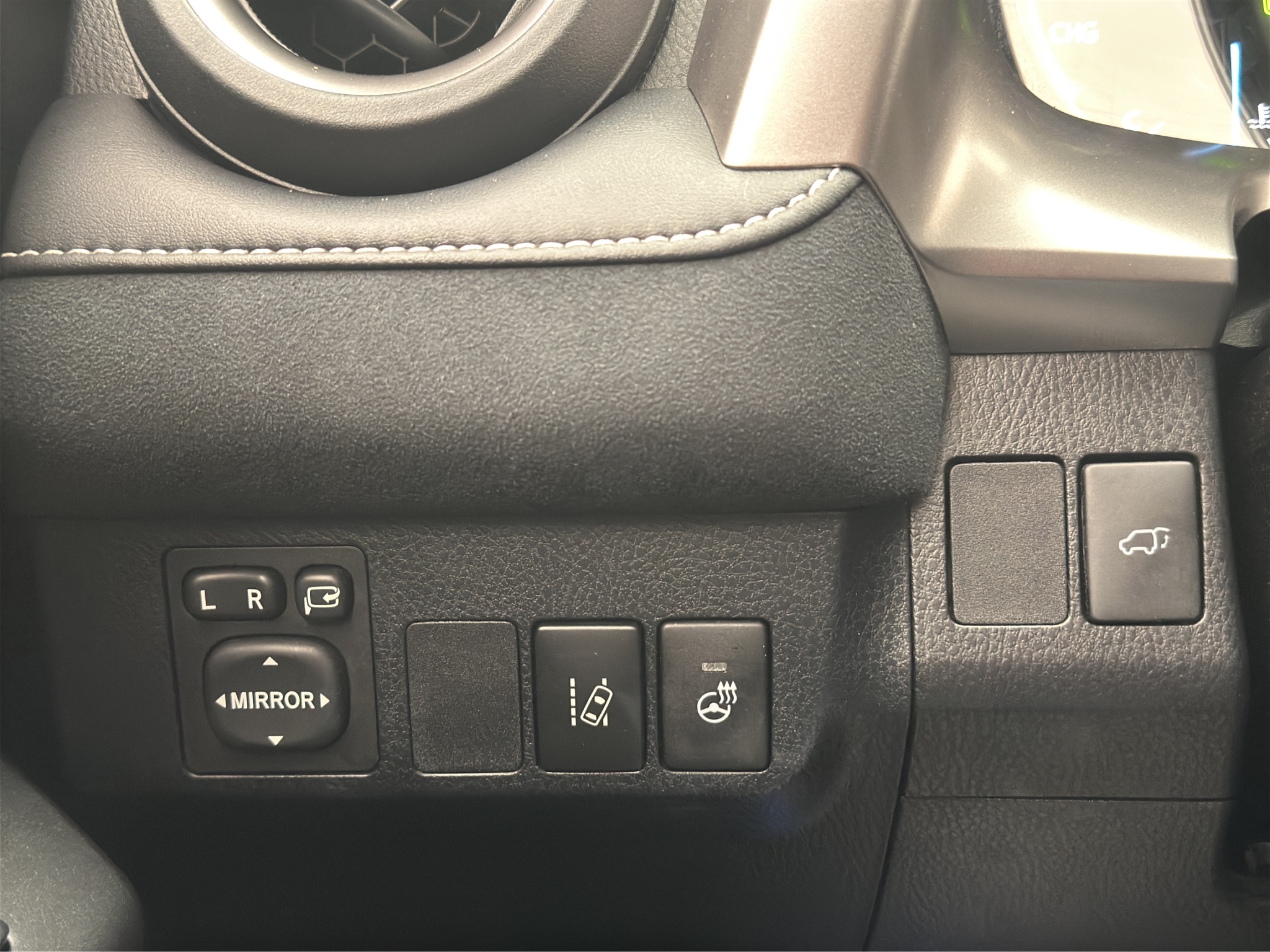 Toyota RAV4 Hybrid 2.5 Dual VVT-i AWD-i E-CVT, 197hp, 2017