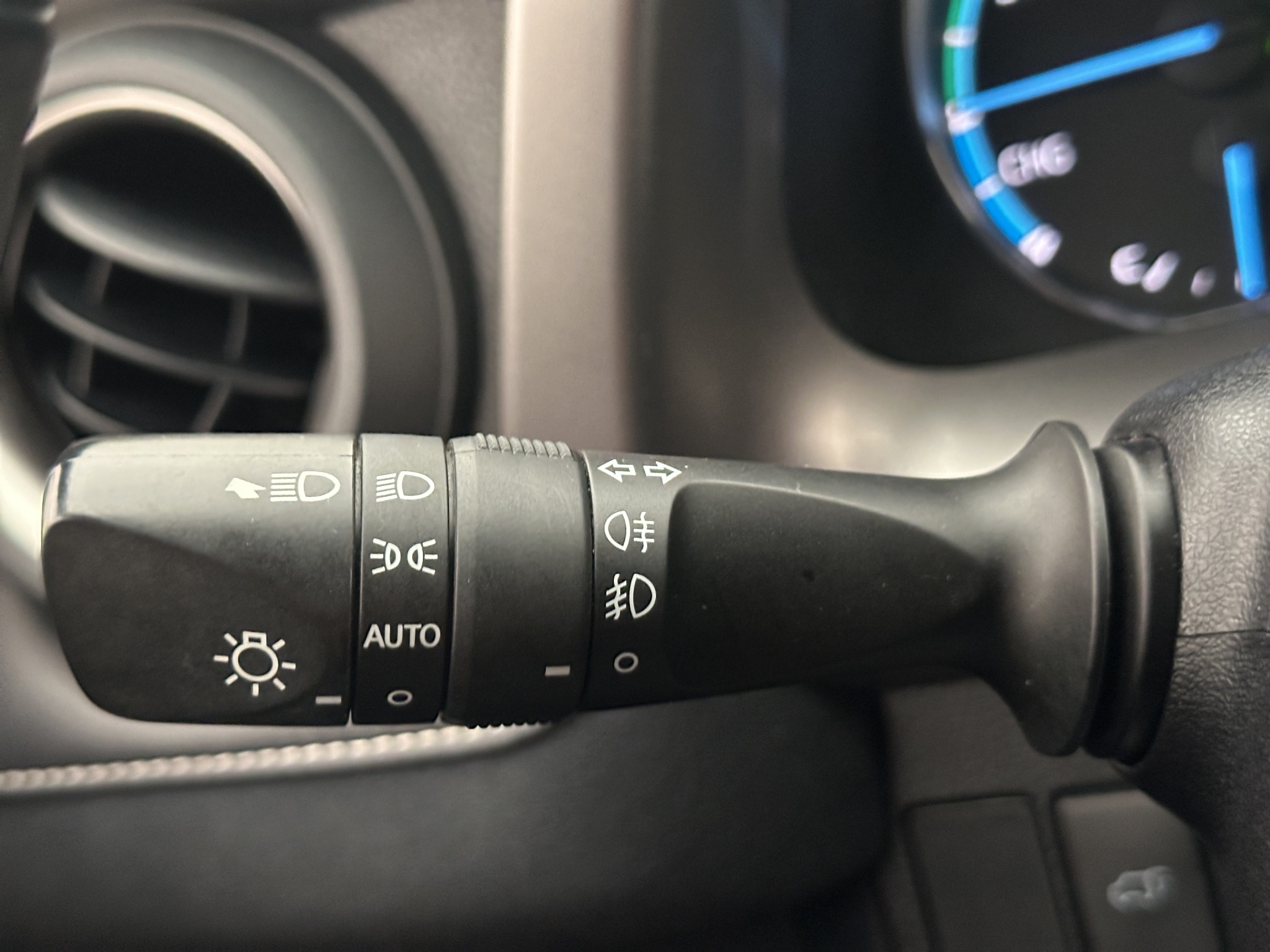 Toyota RAV4 Hybrid 2.5 Dual VVT-i AWD-i E-CVT, 197hp, 2017