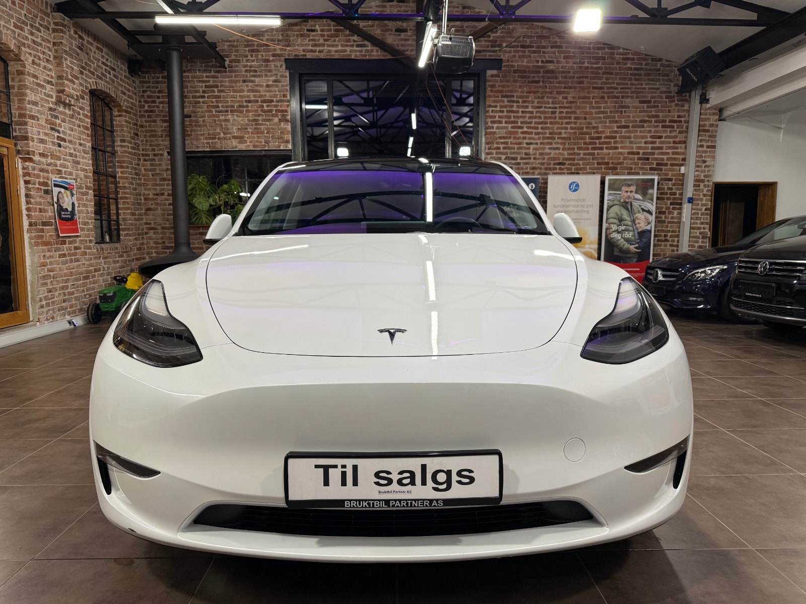 Tesla Model Y Long Range AWD, 514hp, 2024