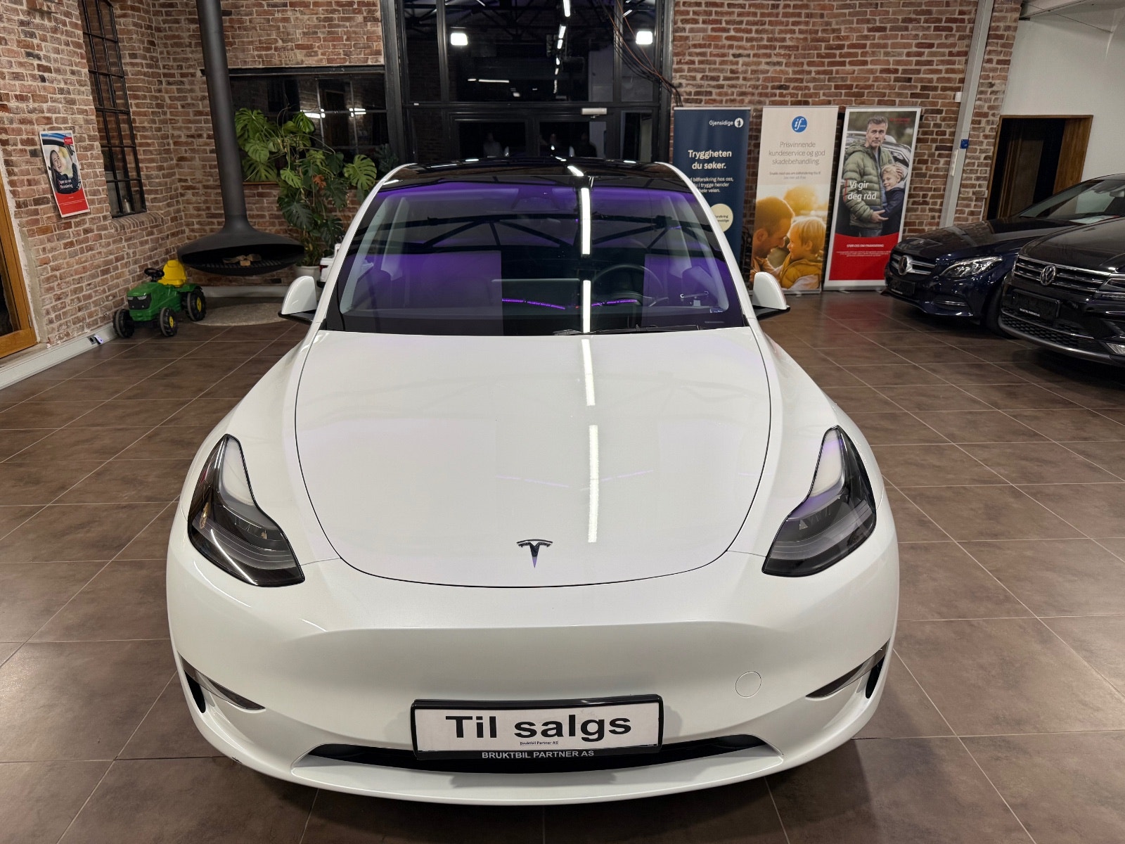 Tesla Model Y Long Range AWD, 514hp, 2024