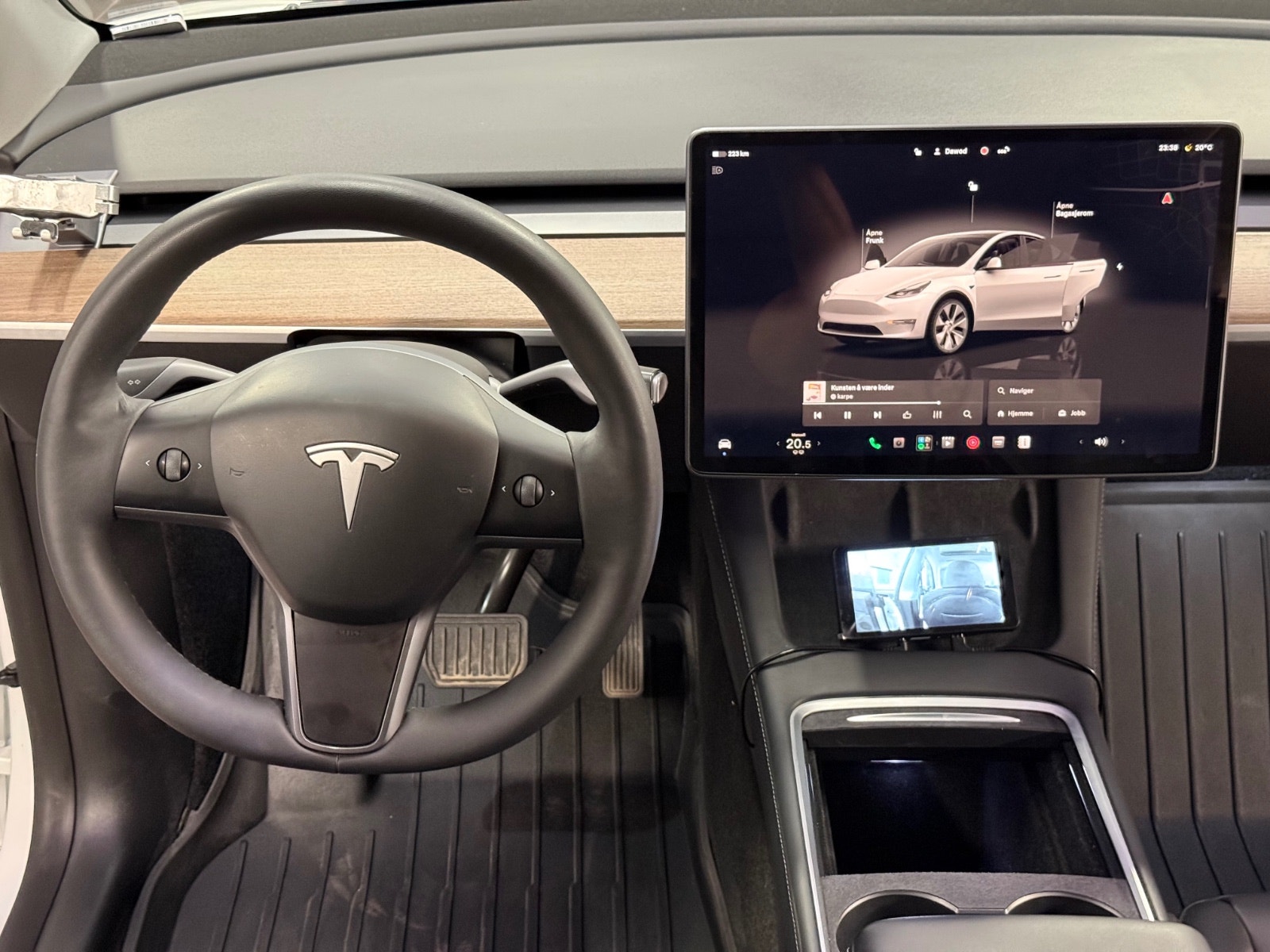 Tesla Model Y Long Range AWD, 514hp, 2024