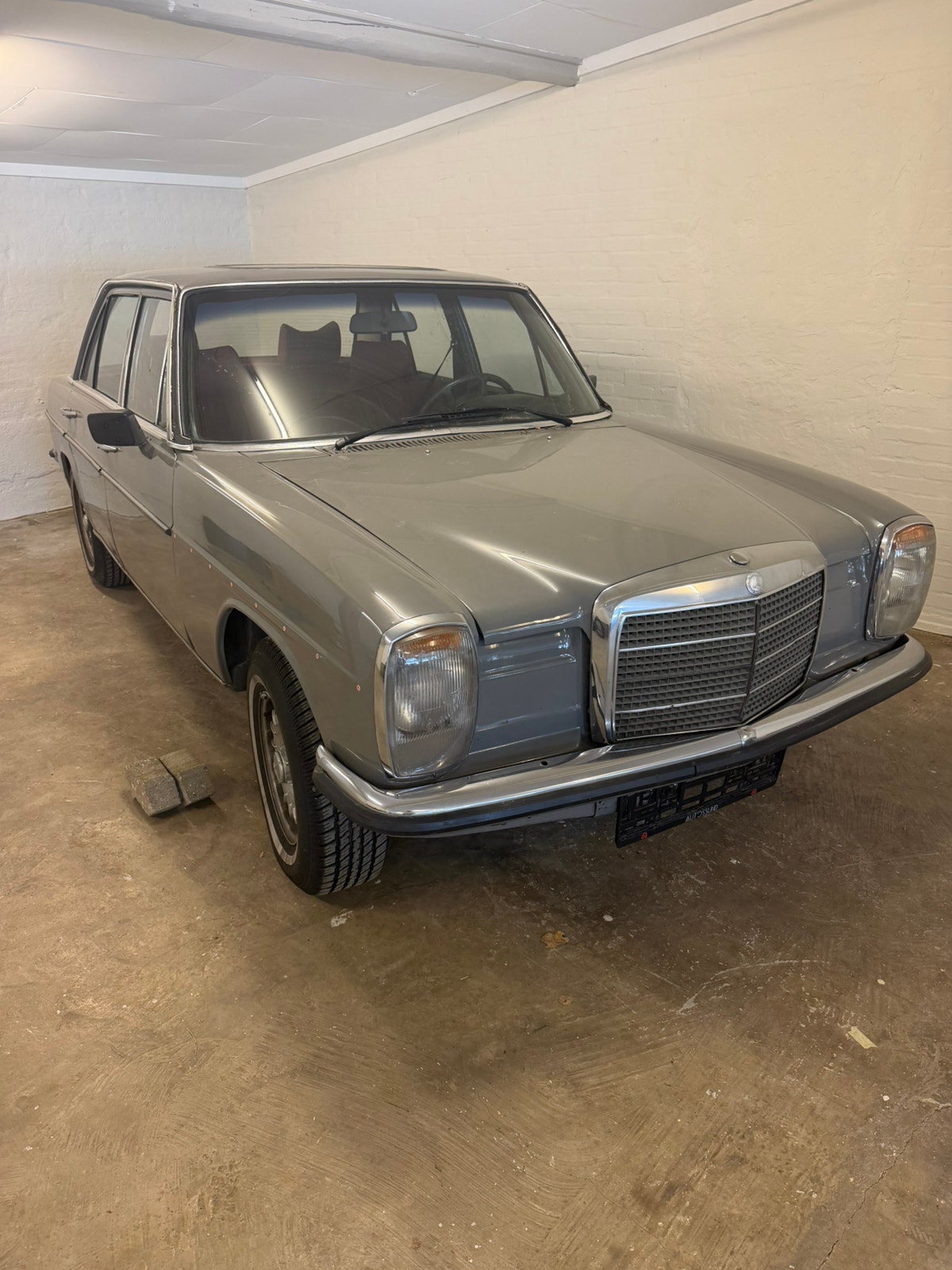 Mercedes-Benz 200 D Manual, 54hp, 1972