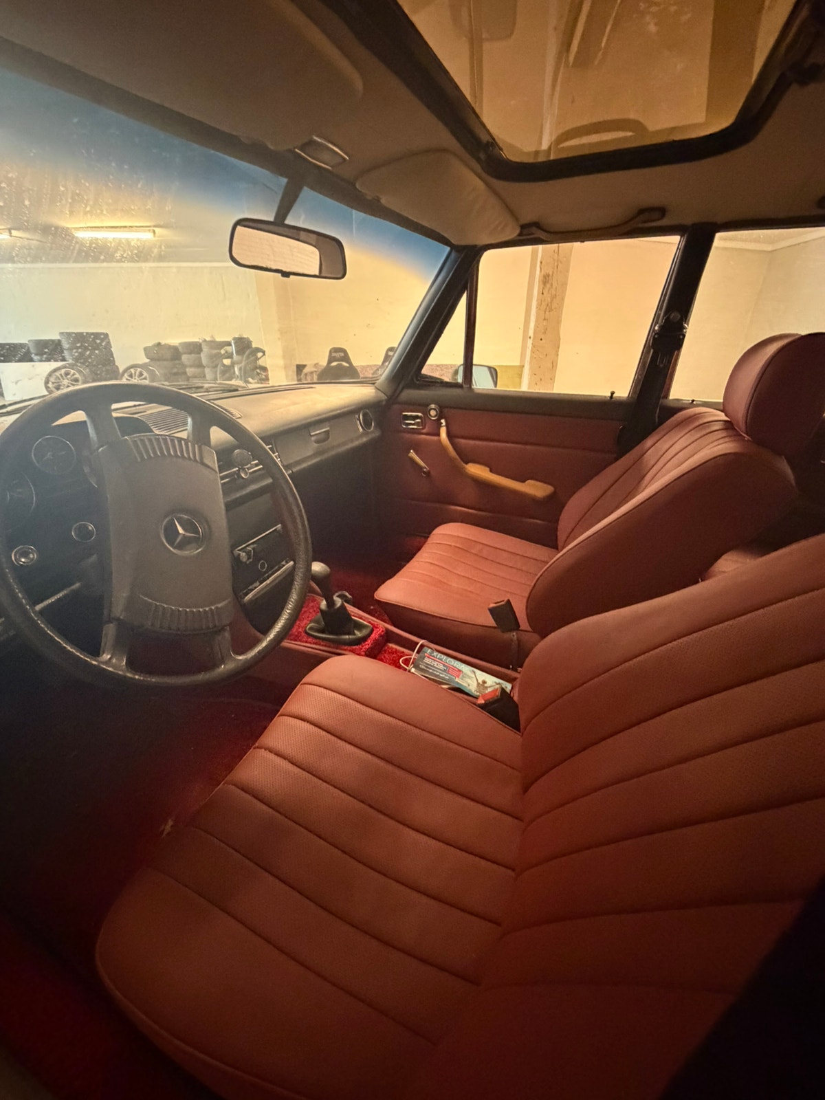 Mercedes-Benz 200 D Manual, 54hp, 1972