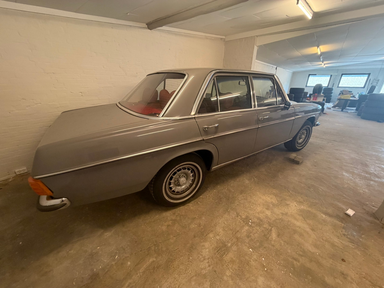 Mercedes-Benz 200 D Manual, 54hp, 1972