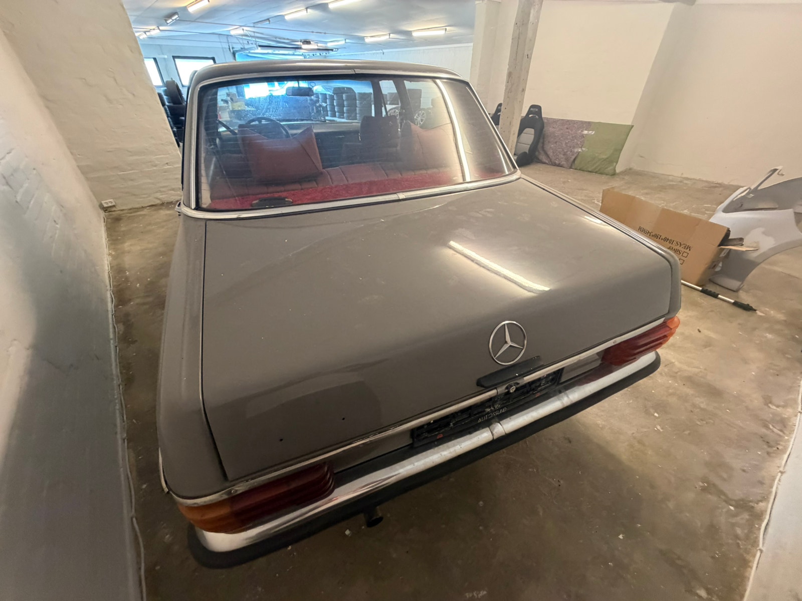 Mercedes-Benz 200 D Manual, 54hp, 1972