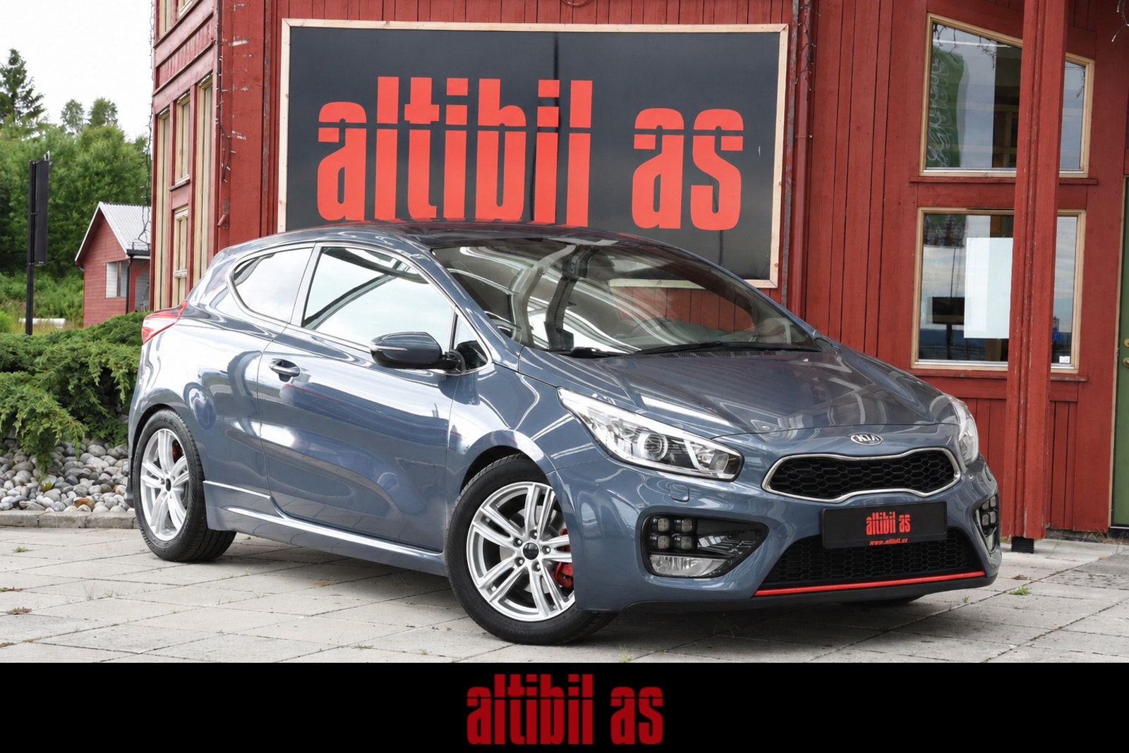 Kia pro_cee'd GT 1.6 GDI Manual, 6-trins, 204ps, 2014