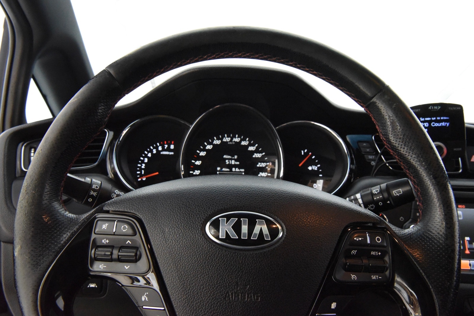Kia pro_cee'd GT 1.6 GDI Manual, 6-trins, 204ps, 2014