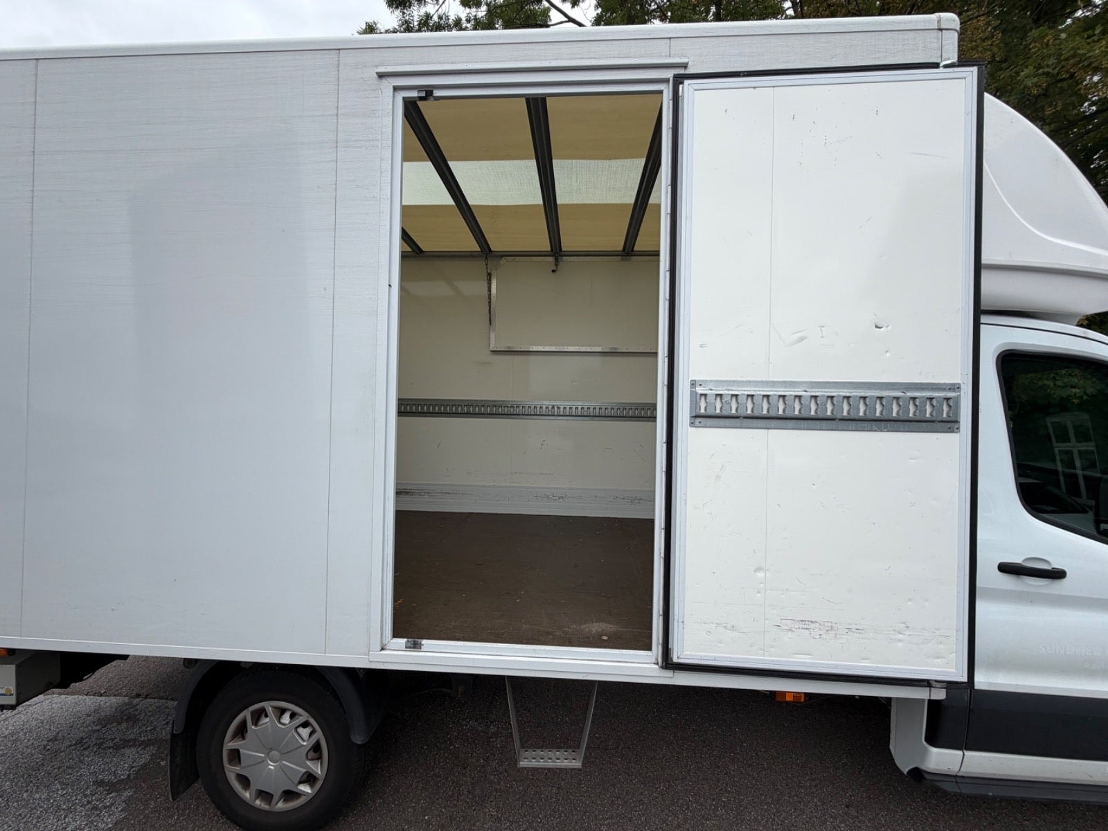 Ford Transit 350 Chassis Cab 2.0 EcoBlue SelectShift, 160hp, 2023