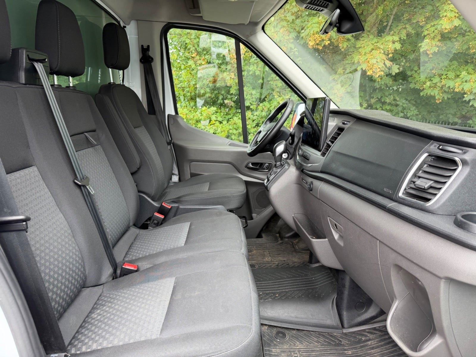Ford Transit 350 Chassis Cab 2.0 EcoBlue SelectShift, 160hp, 2023
