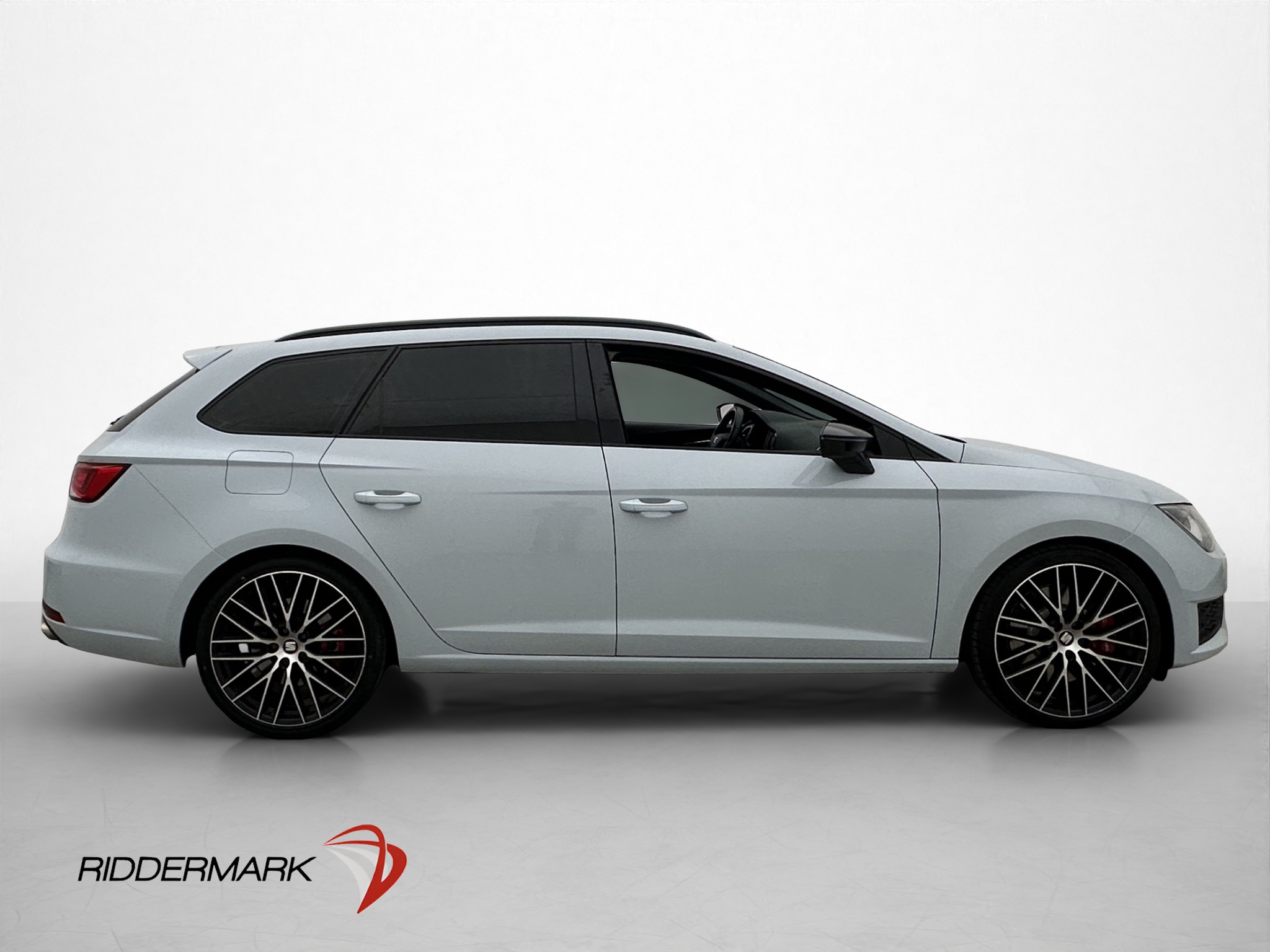 SEAT León Cupra ST 2.0 TSI DSG Sequential, 290hp, 2016