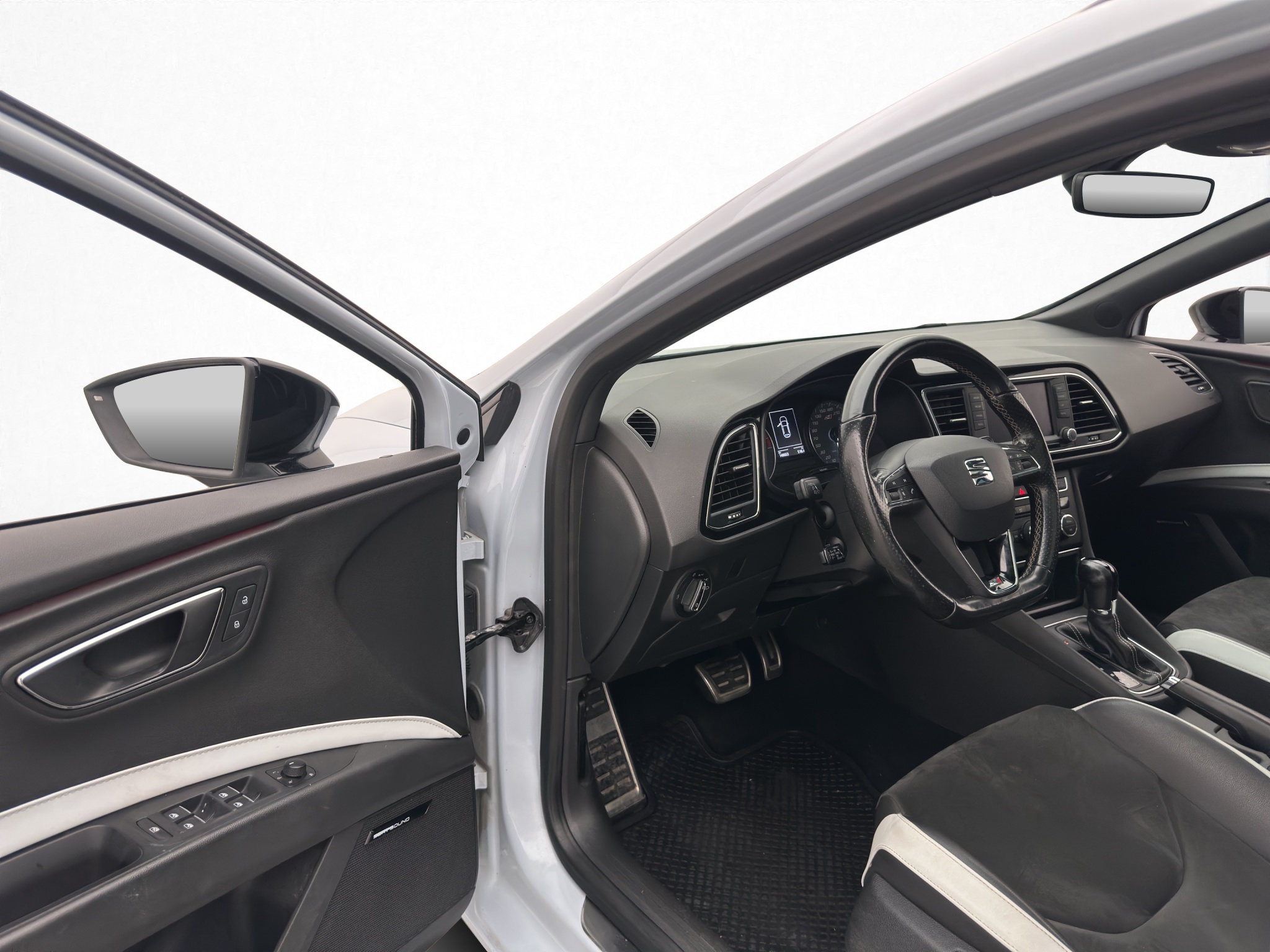 SEAT León Cupra ST 2.0 TSI DSG Sequential, 290hp, 2016