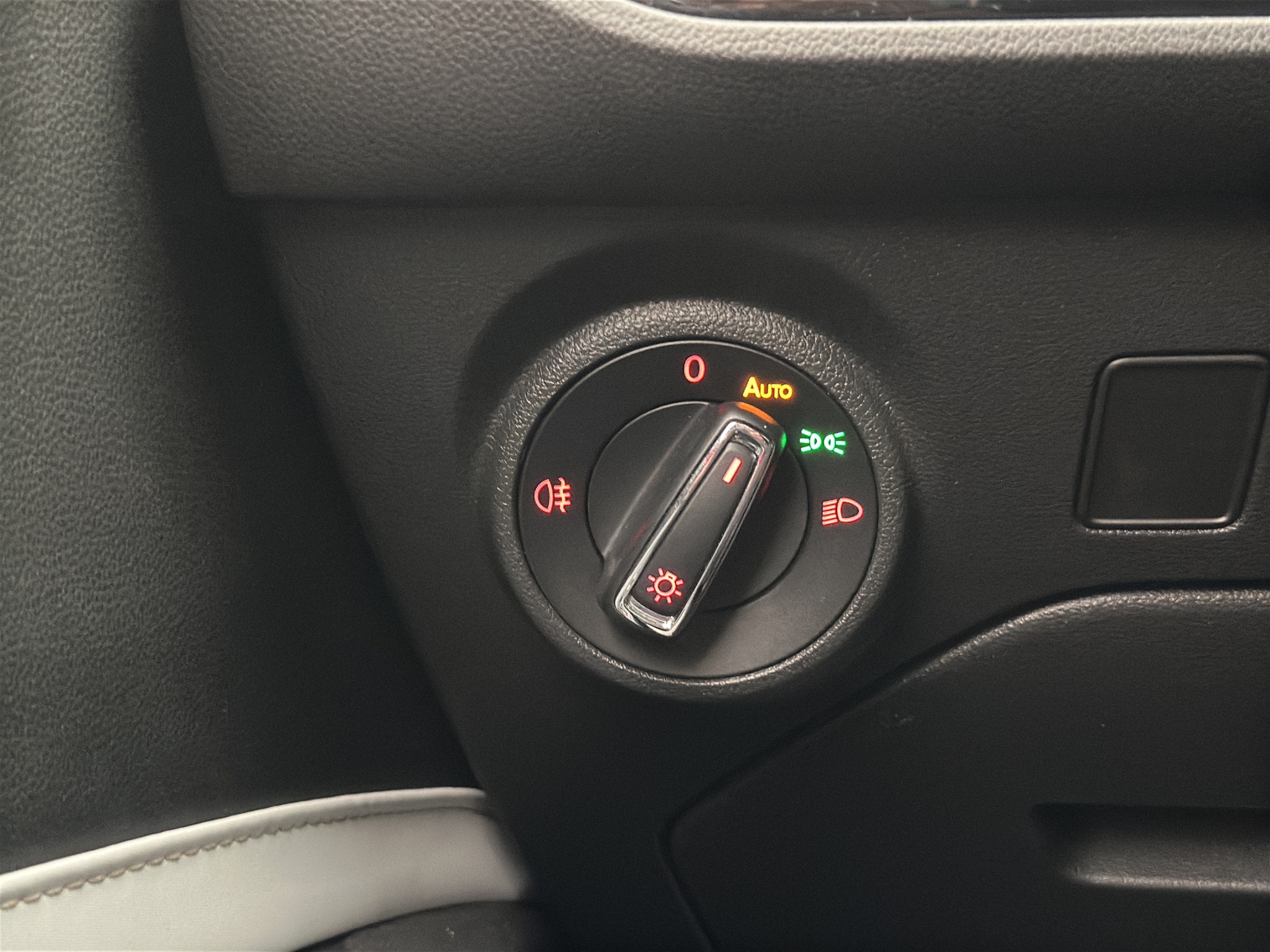 SEAT León Cupra ST 2.0 TSI DSG Sequential, 290hp, 2016