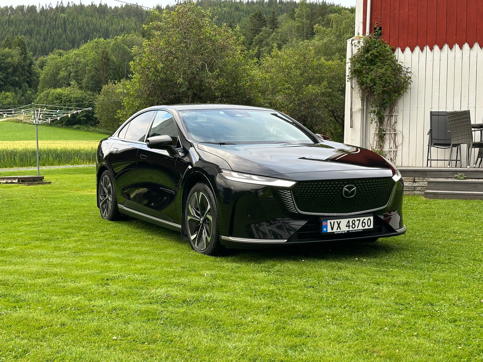 Mazda 6e Standard Range, 258ps, 2025