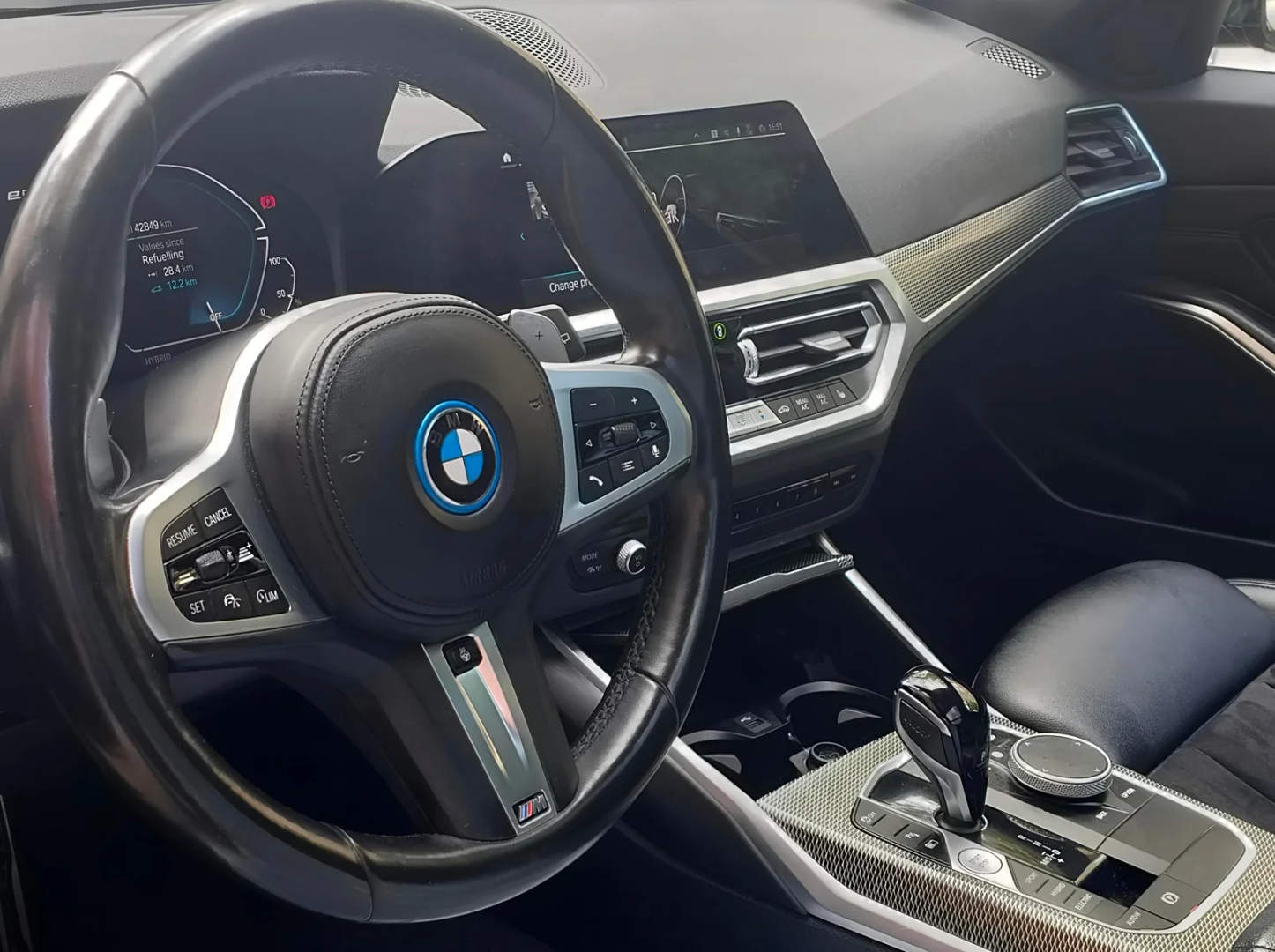 BMW 330e Touring Steptronic, 292hk, 2022