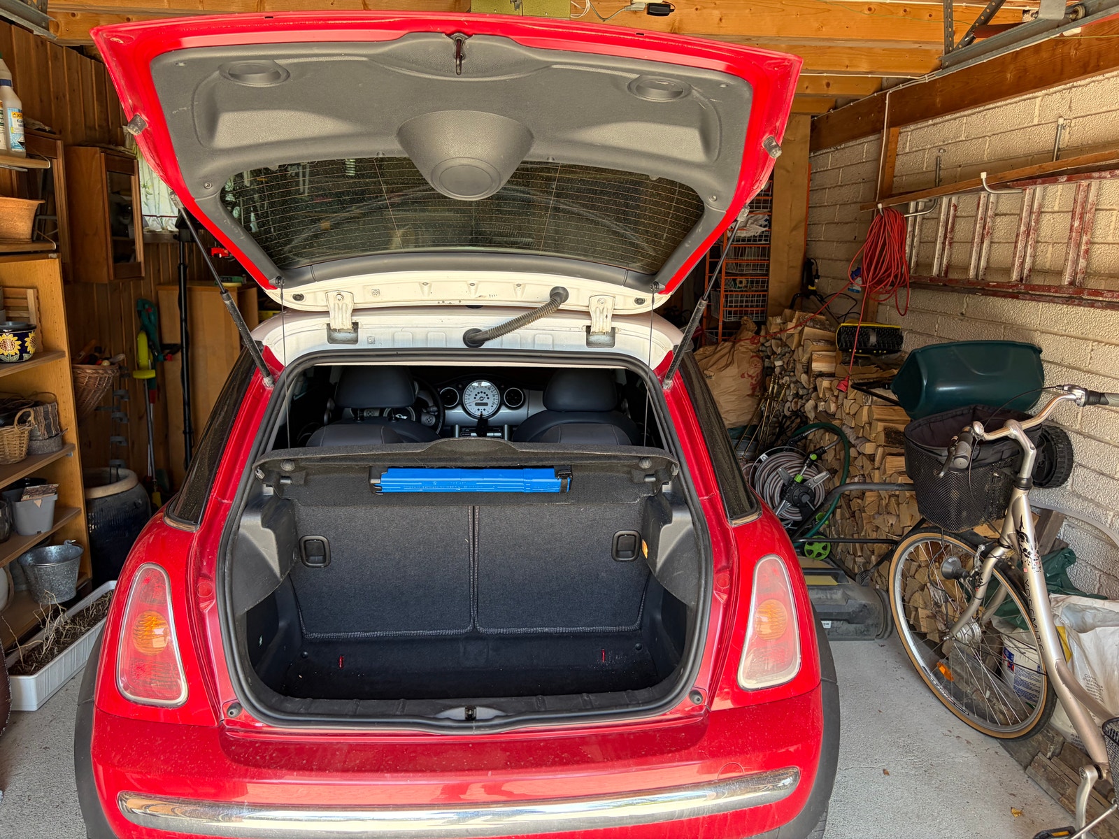MINI Cooper Manual, 5-trins, 116ps, 2004