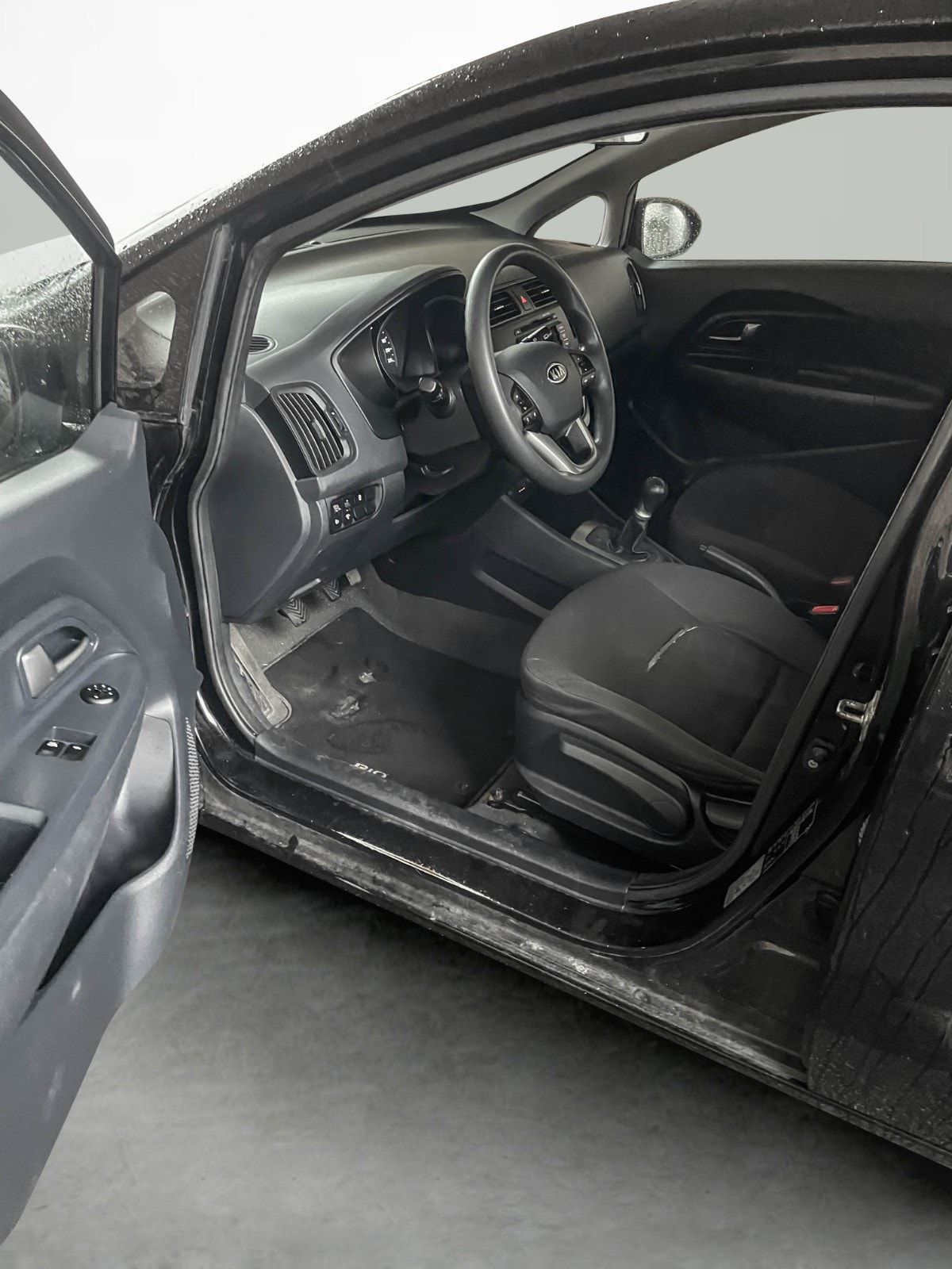 Kia Rio 5-door 1.2 CVVT Manual, 84hp, 2012