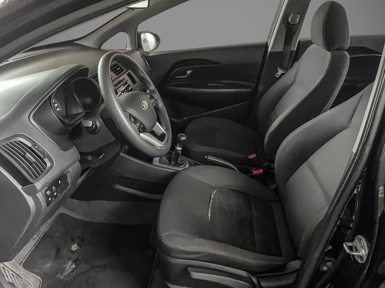 Kia Rio 5-door 1.2 CVVT Manual, 84hp, 2012
