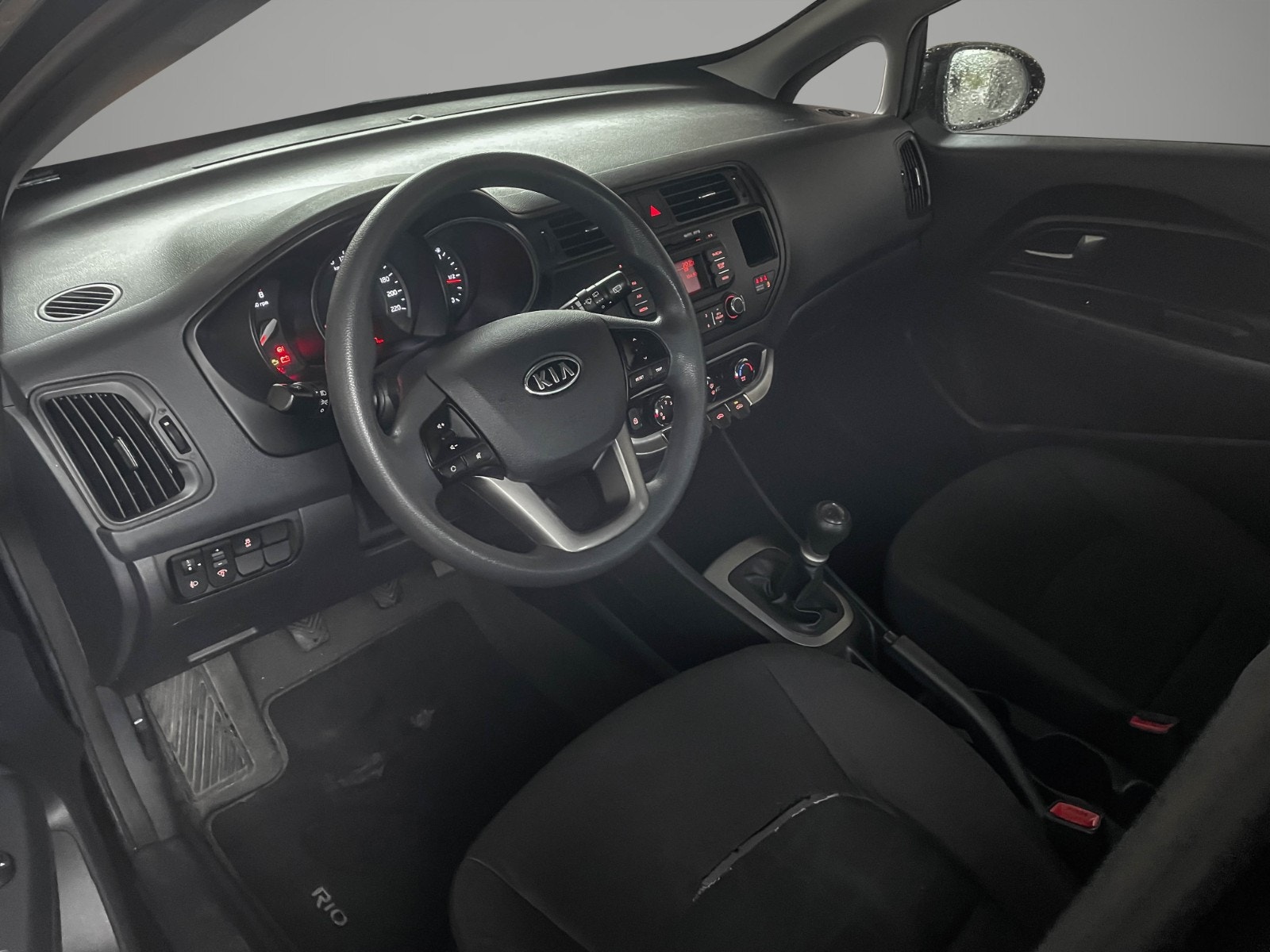Kia Rio 5-door 1.2 CVVT Manual, 84hp, 2012