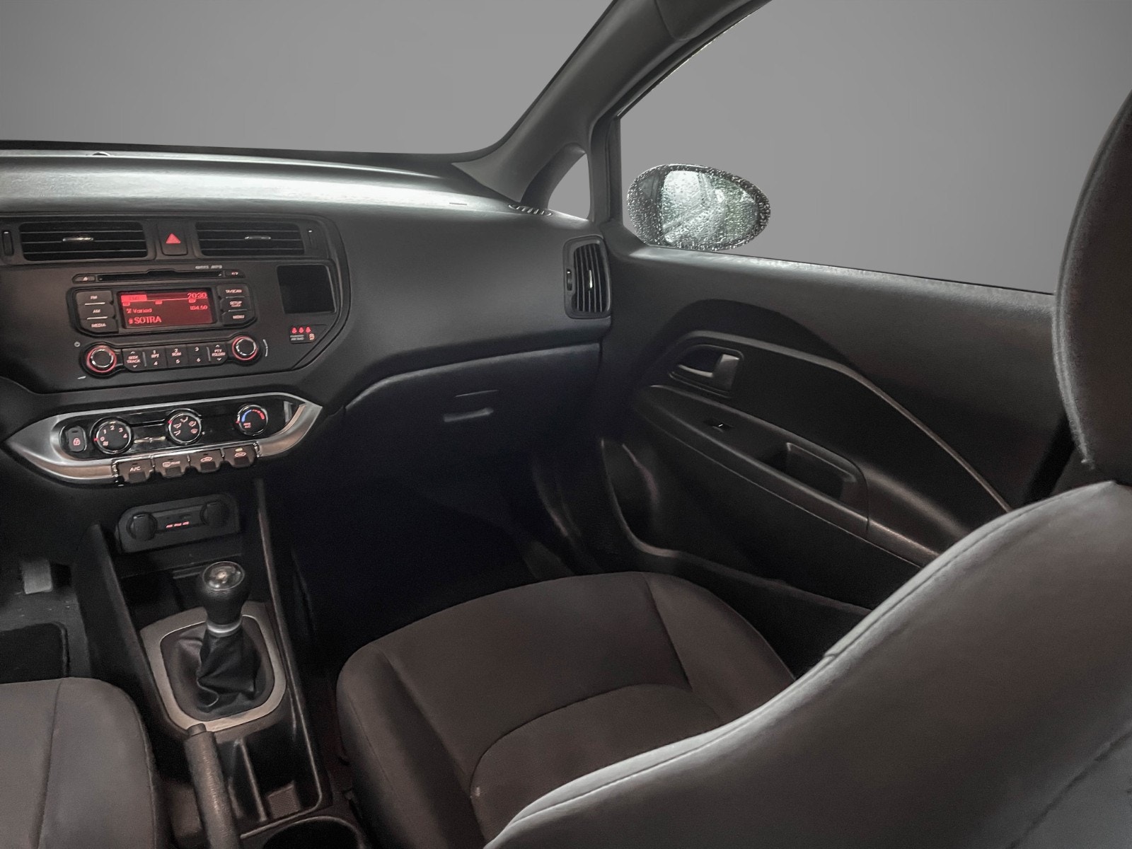 Kia Rio 5-door 1.2 CVVT Manual, 84hp, 2012