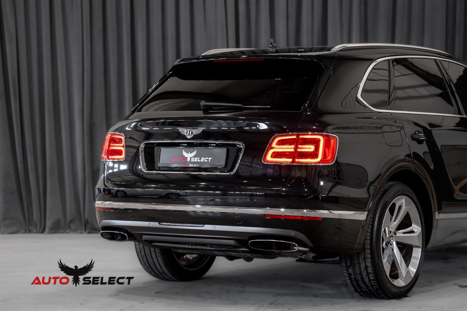 Bentley Bentayga 6.0 W12 Automatic, 8-trins, 608ps, 2017