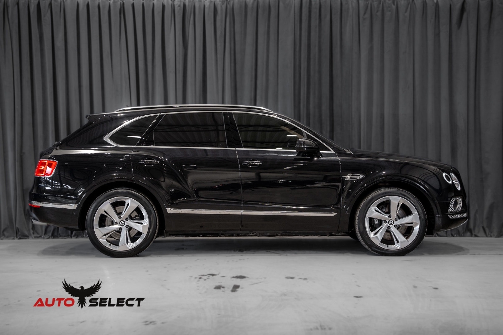 Bentley Bentayga 6.0 W12 Automatic, 8-trins, 608ps, 2017