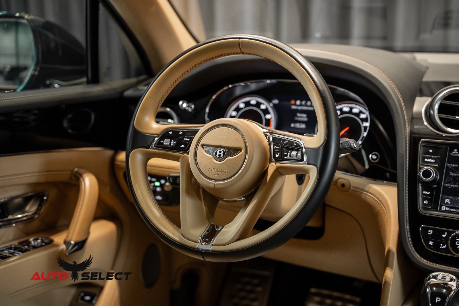Bentley Bentayga 6.0 W12 Automatic, 8-trins, 608ps, 2017