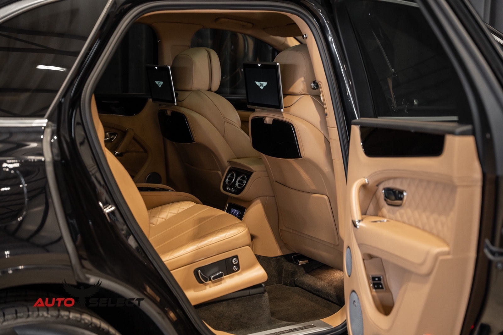 Bentley Bentayga 6.0 W12 Automatic, 8-trins, 608ps, 2017