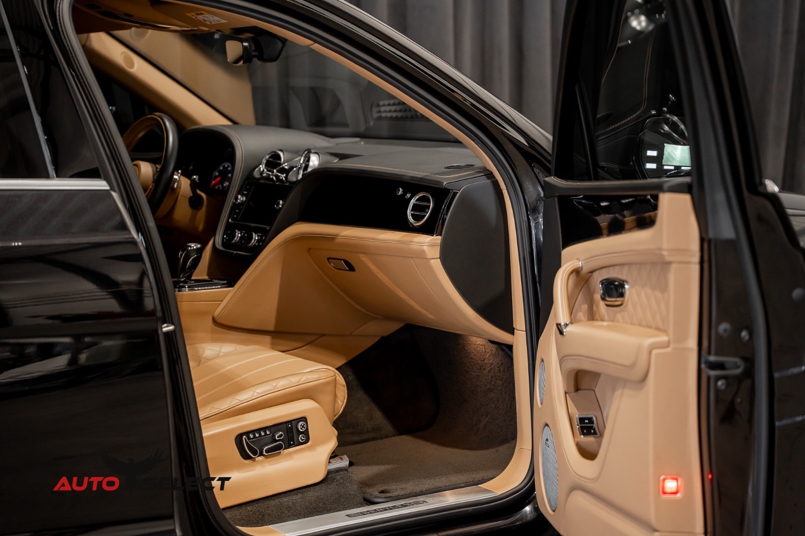 Bentley Bentayga 6.0 W12 Automatic, 8-trins, 608ps, 2017