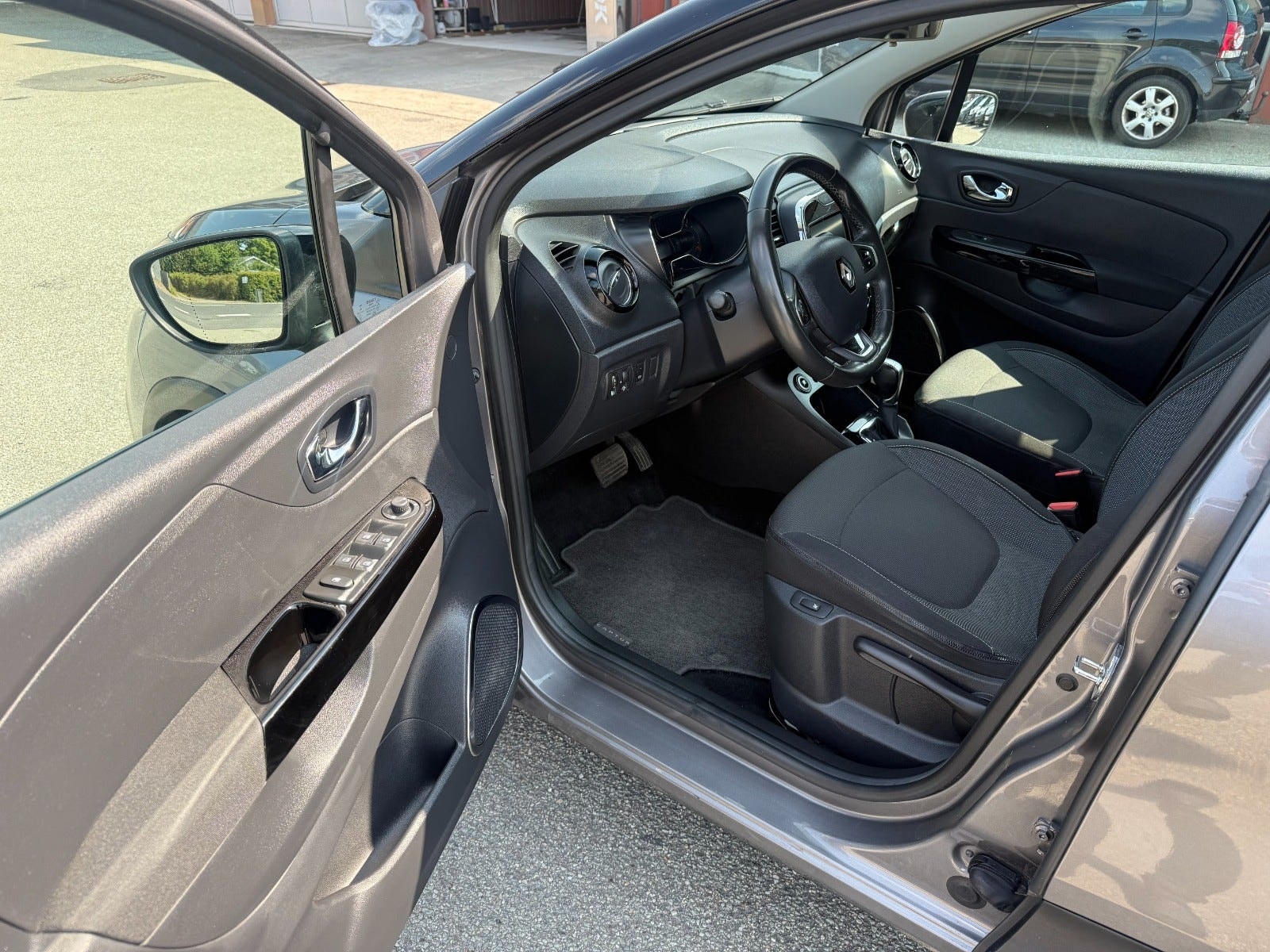 Renault Captur 1.2 TCe EDC, 118hk, 2016