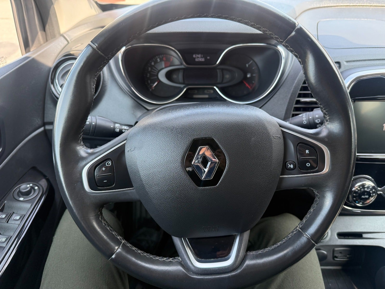 Renault Captur 1.2 TCe EDC, 118hk, 2016