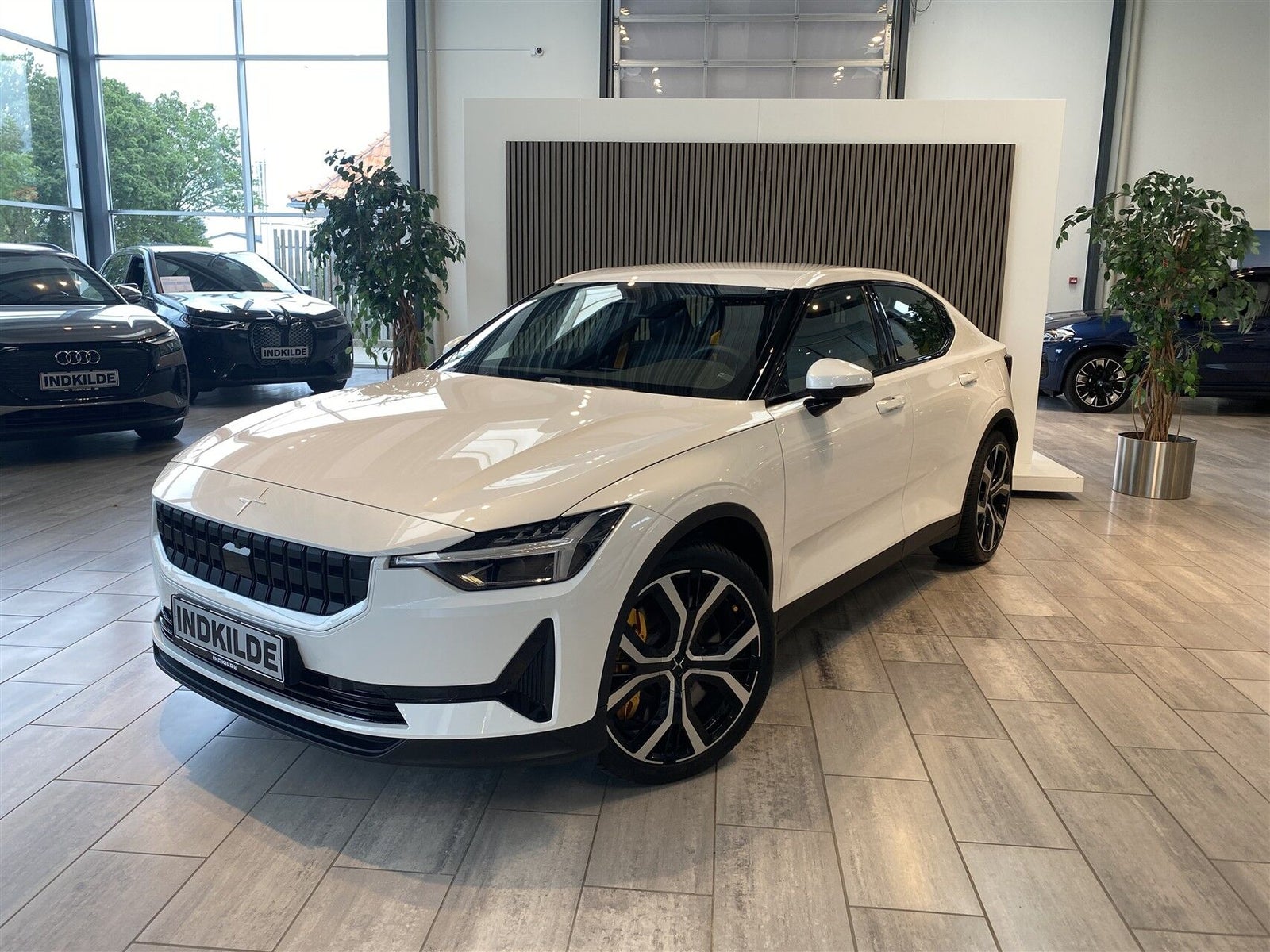 Polestar 2 Long Range Dual Motor Performance, 476hp, 2023