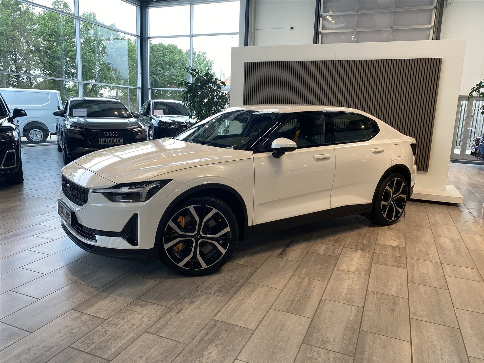 Polestar 2 Long Range Dual Motor Performance, 476hp, 2023