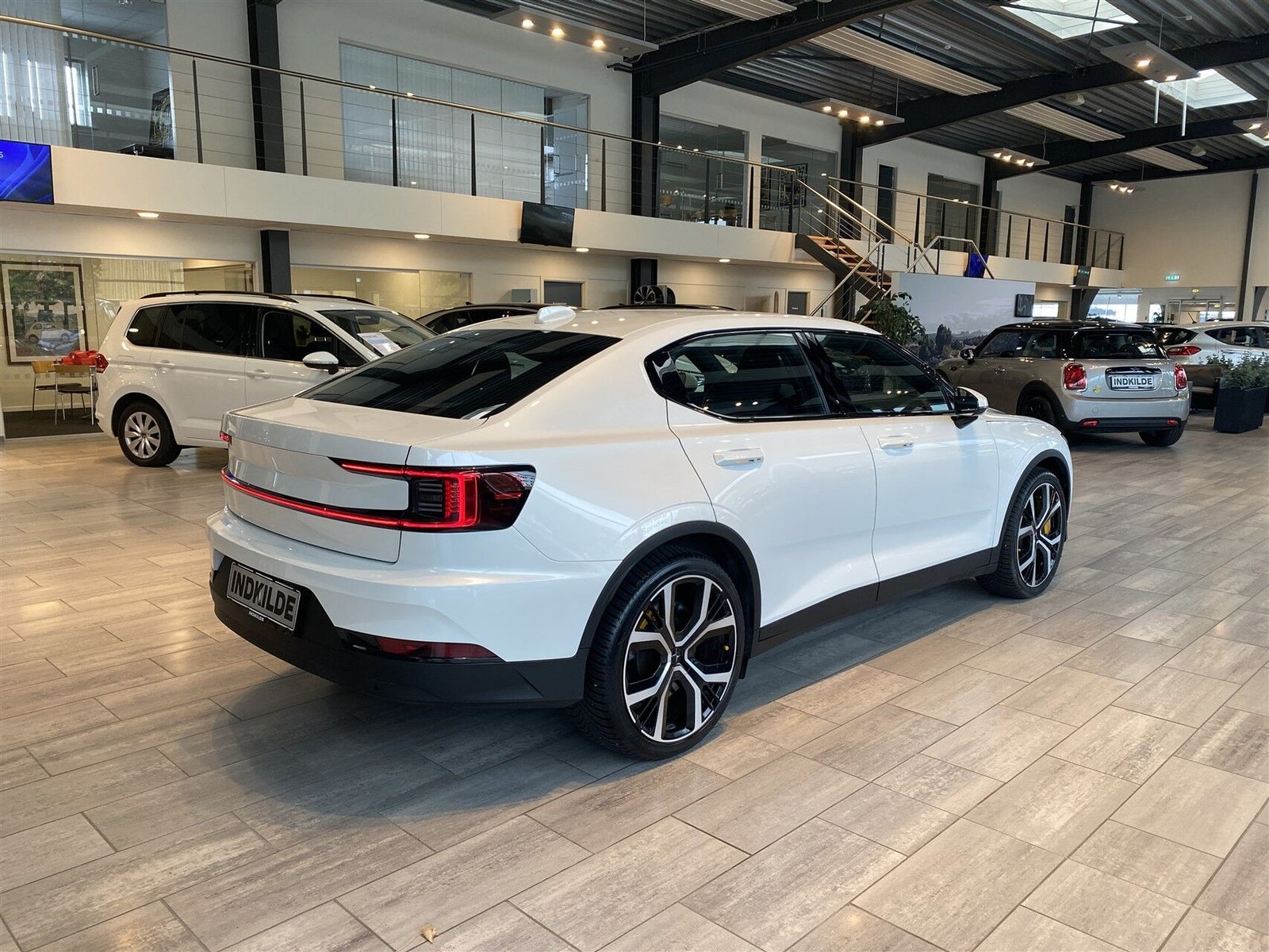 Polestar 2 Long Range Dual Motor Performance, 476hp, 2023