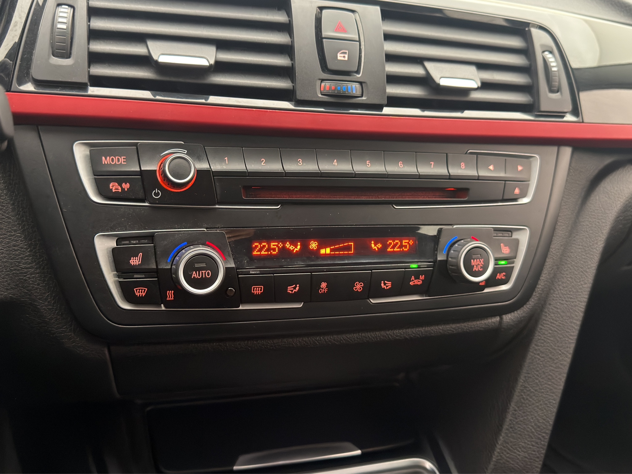 BMW 320d Touring Manuell, 184hk, 2015