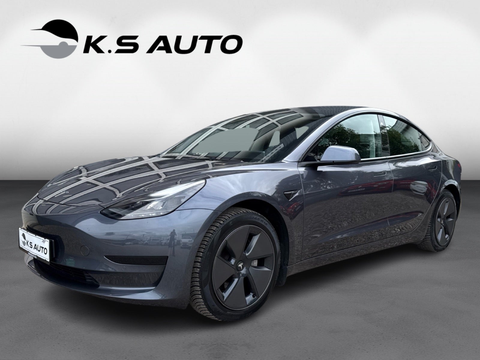 Tesla Model 3 Standard Range Plus, 325hk, 2021
