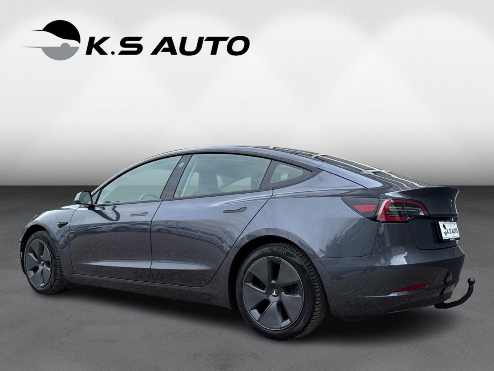Tesla Model 3 Standard Range Plus, 325hk, 2021