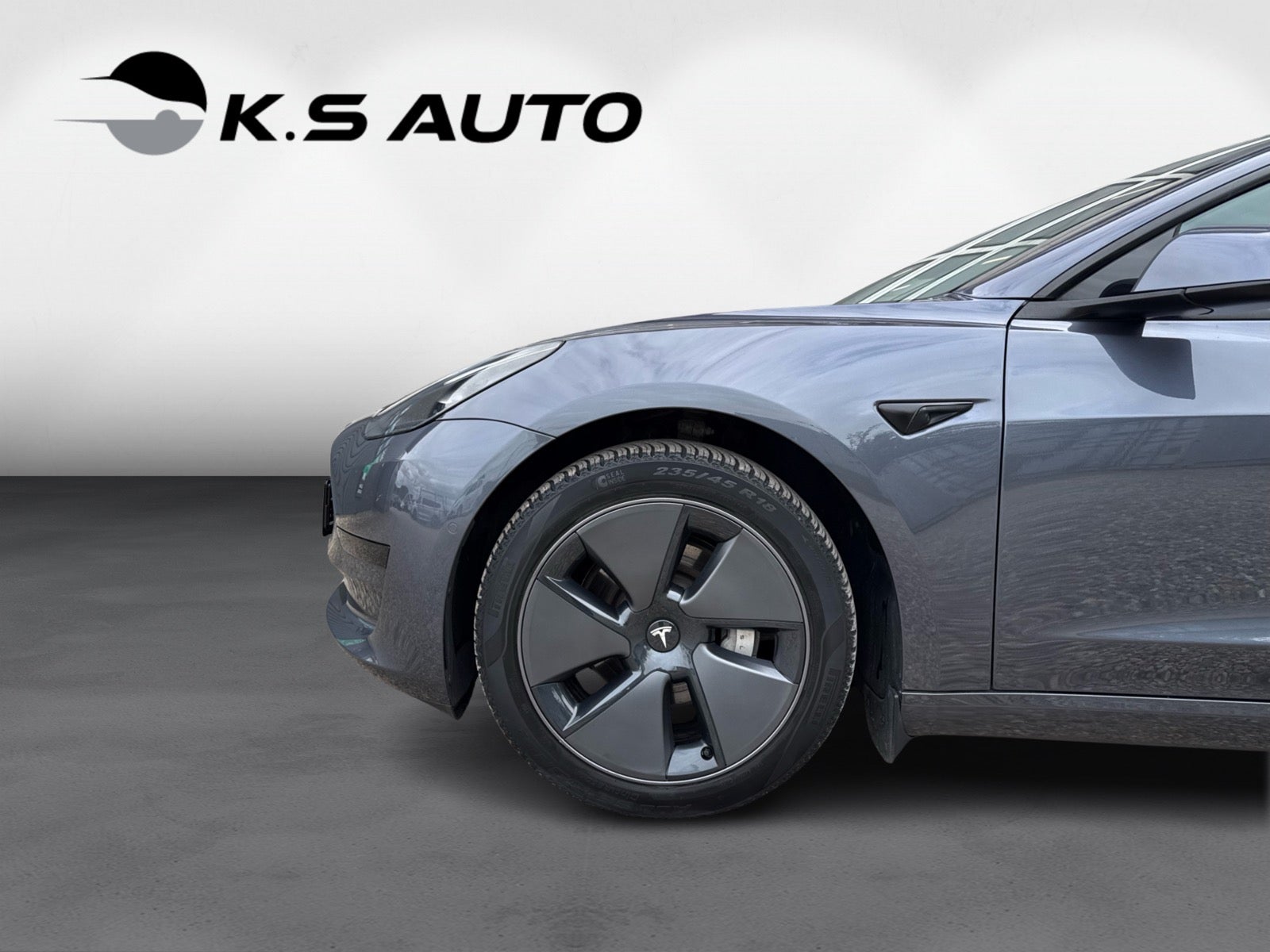 Tesla Model 3 Standard Range Plus, 325hk, 2021