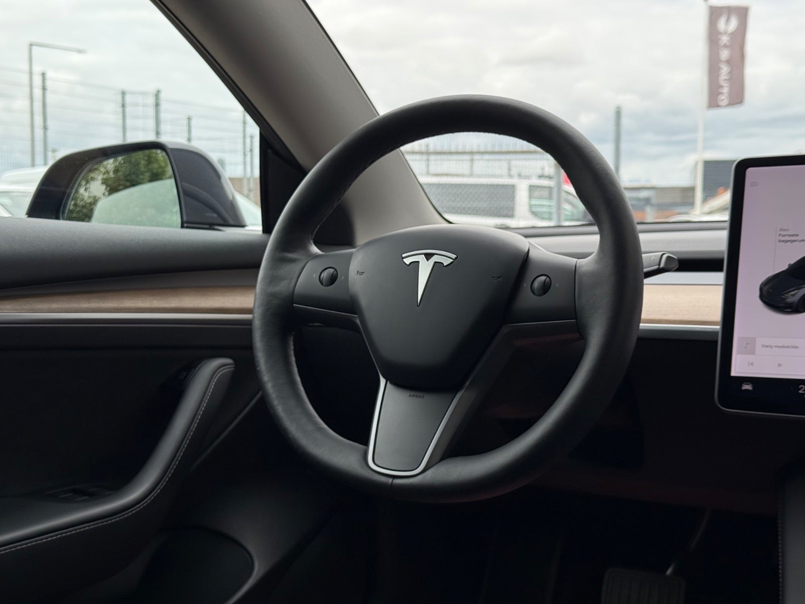 Tesla Model 3 Standard Range Plus, 325hk, 2021