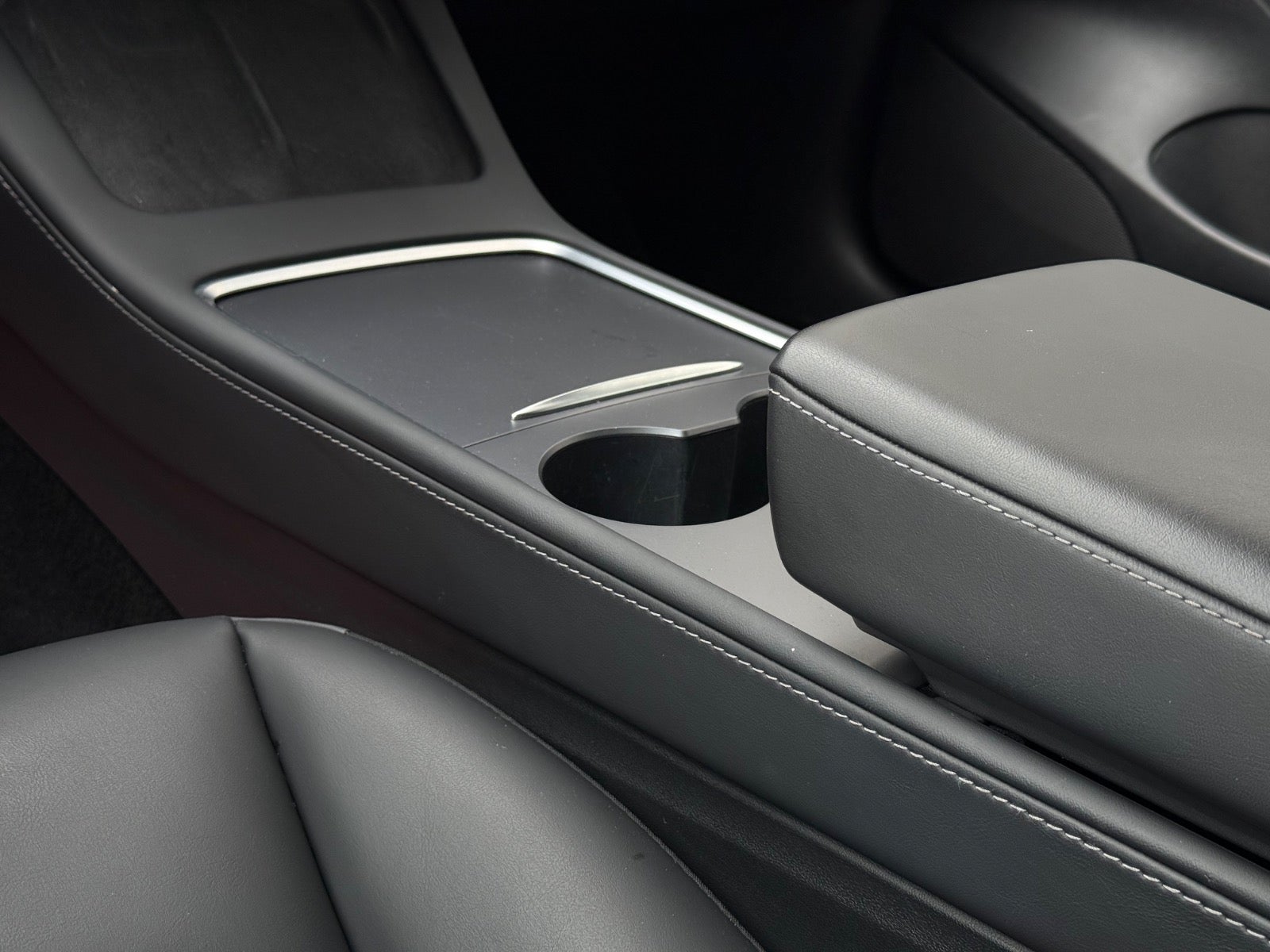 Tesla Model 3 Standard Range Plus, 325hk, 2021