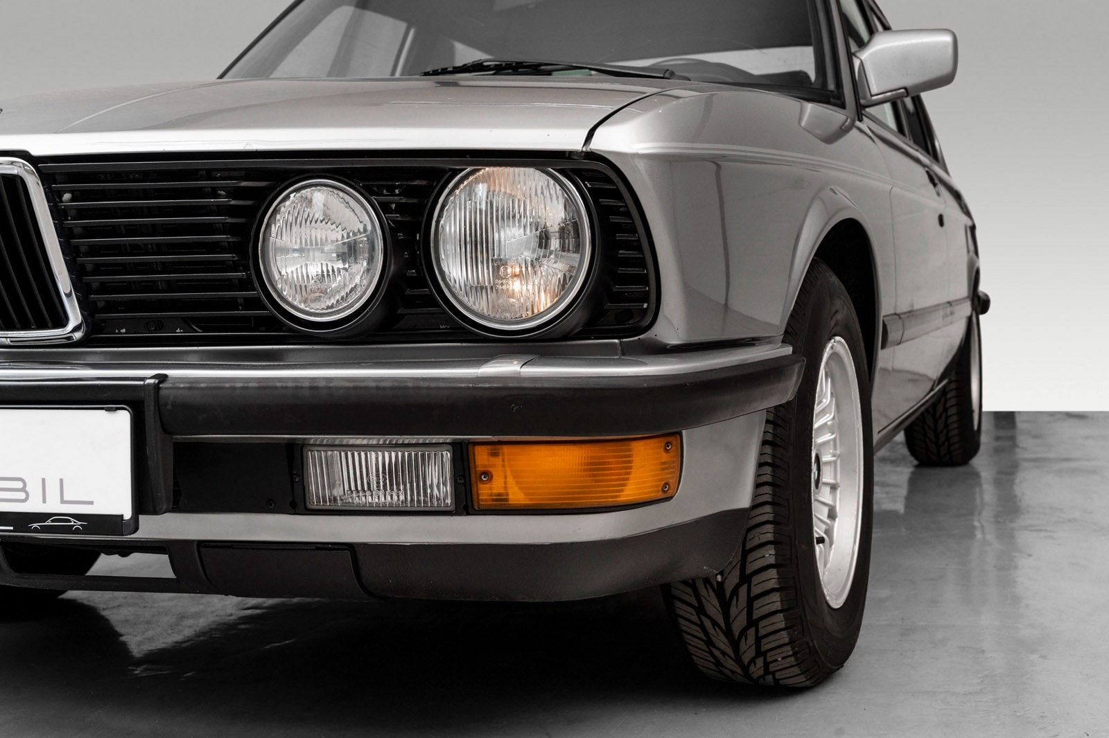BMW 520i Manuell, 5-trinn, 129hk, 1987