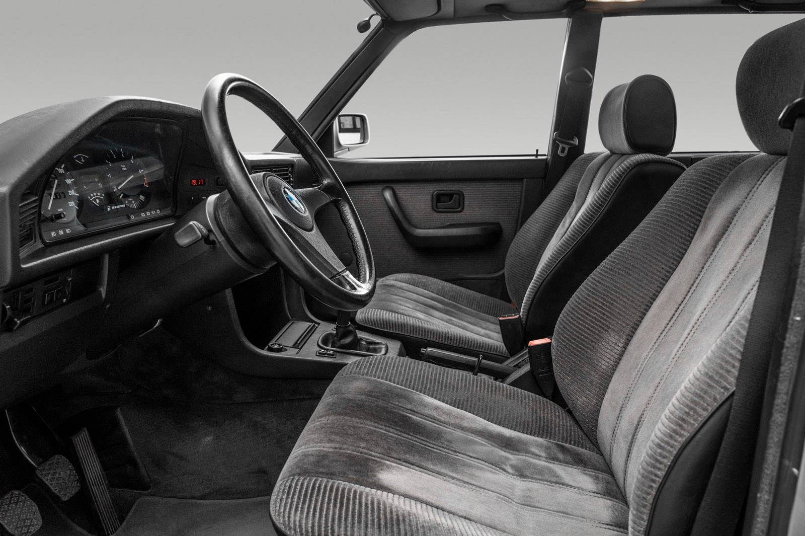 BMW 520i Manuell, 5-trinn, 129hk, 1987