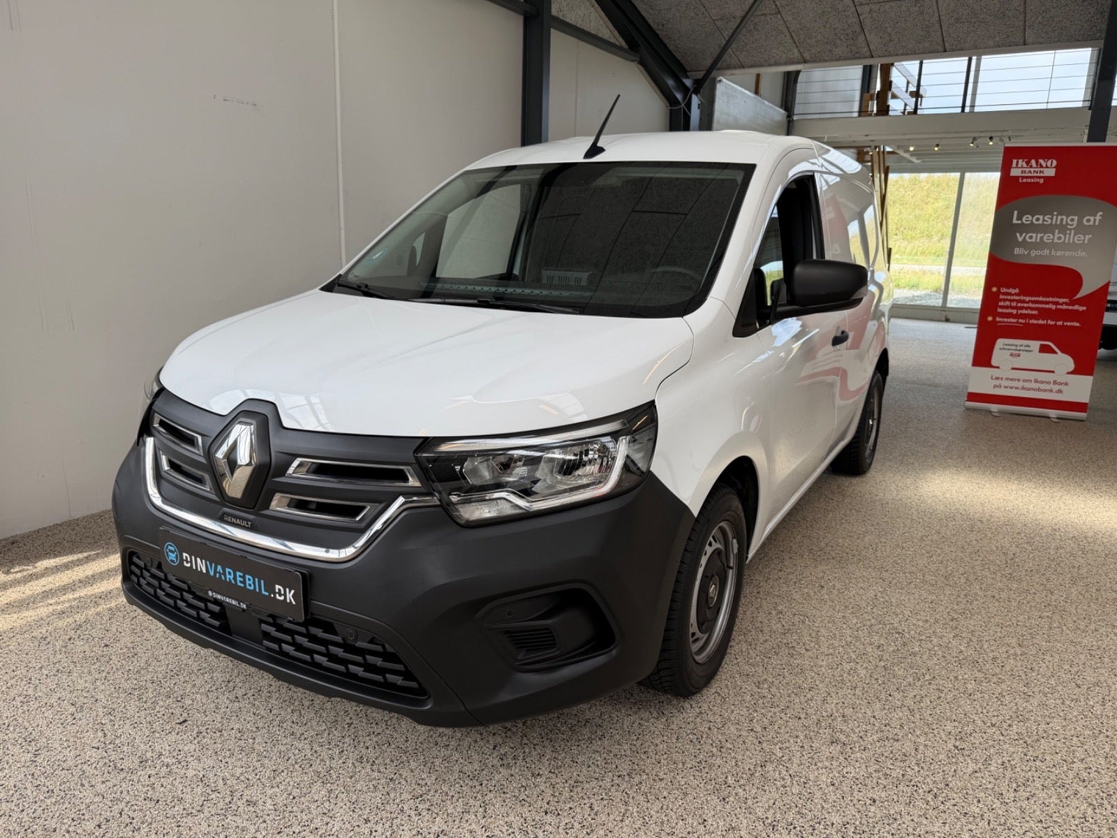 Renault Kangoo E-Tech, 122hk, 2024