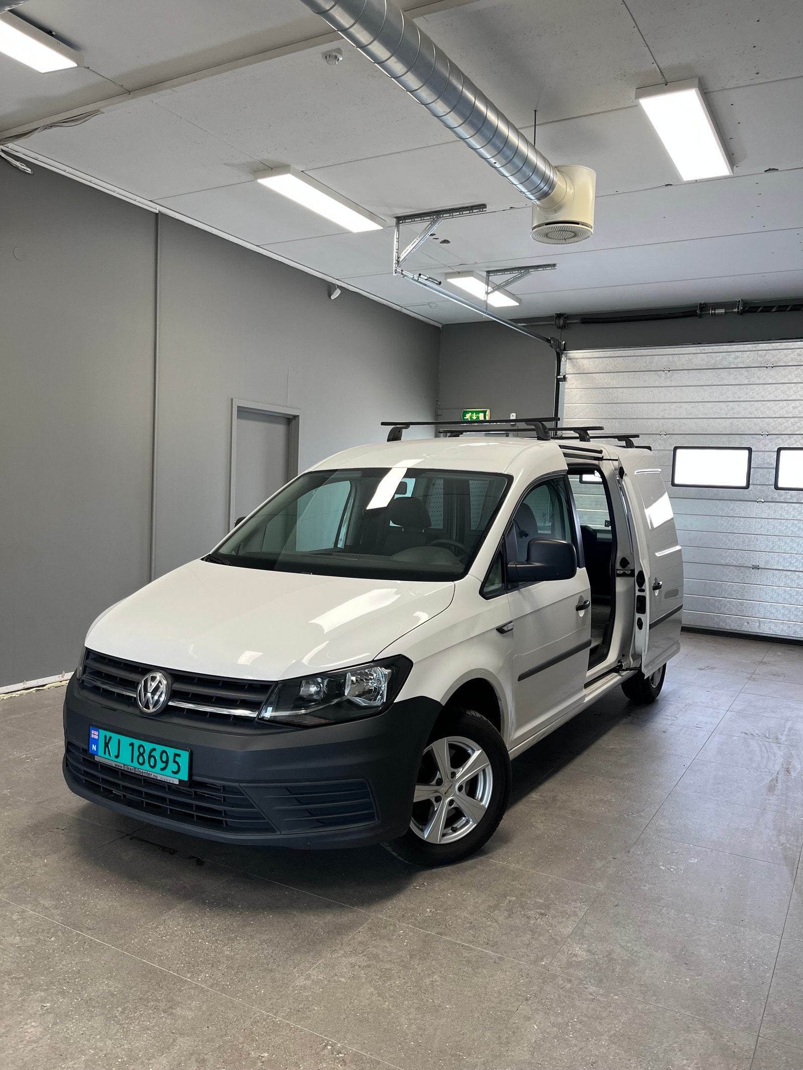 Volkswagen Caddy Maxi Van 2.0 TDI BlueMotion Manual, 102hp, 2016