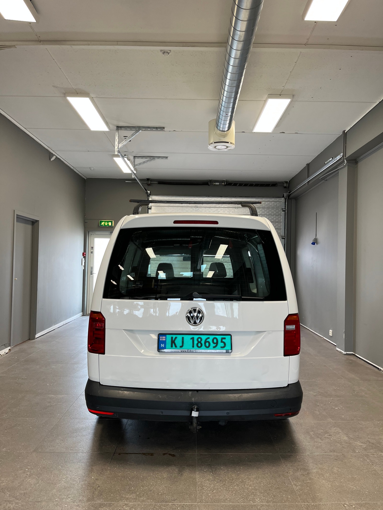 Volkswagen Caddy Maxi Van 2.0 TDI BlueMotion Manual, 102hp, 2016