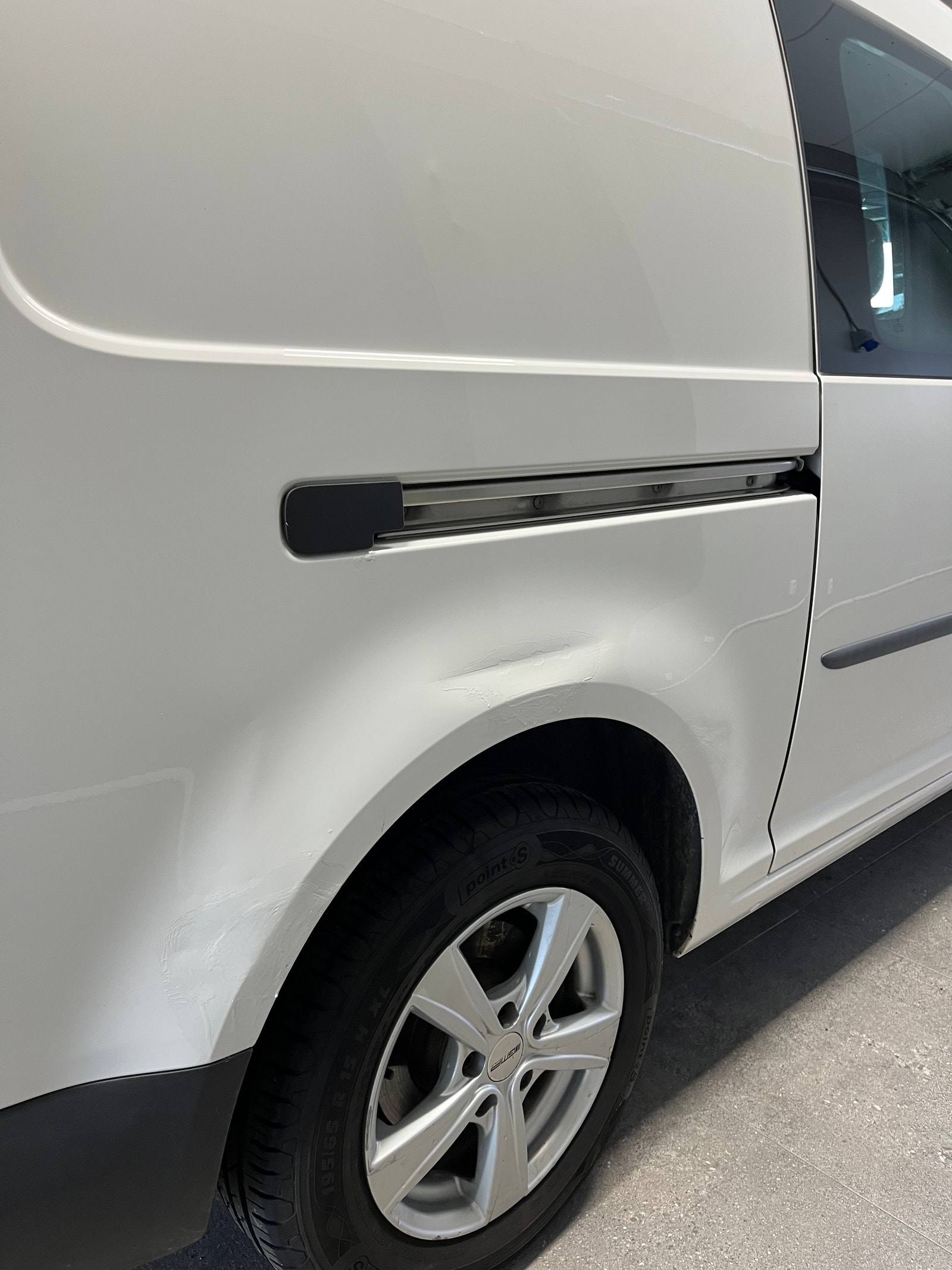 Volkswagen Caddy Maxi Van 2.0 TDI BlueMotion Manual, 102hp, 2016