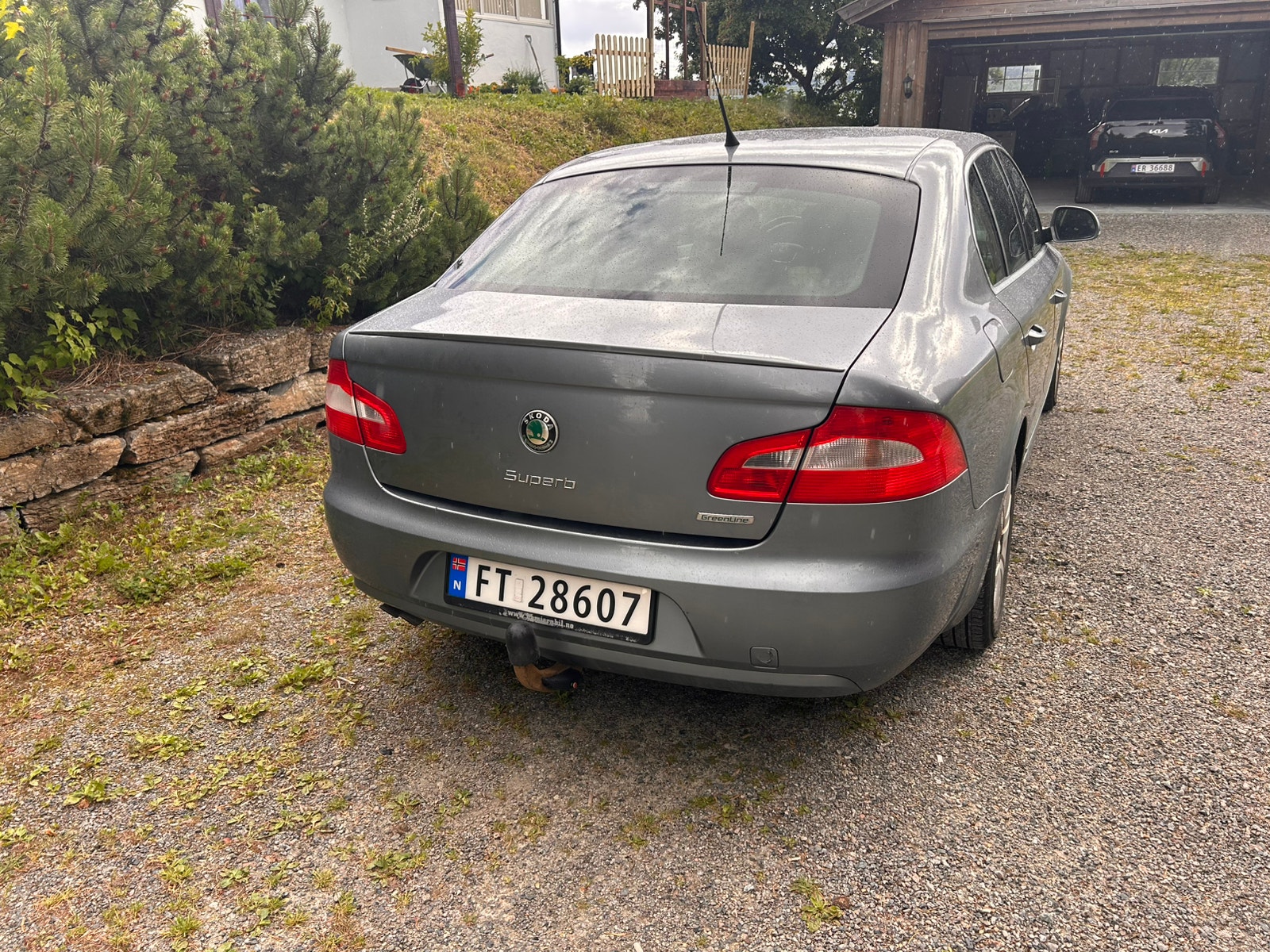 Škoda Superb 1.9 TDI DPF 8v Manual, 105hp, 2009