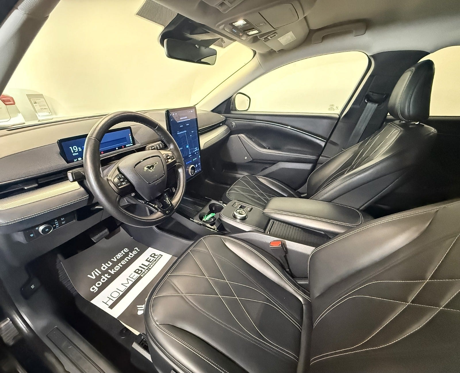 Ford Mustang Mach-E Long Range, 294hp, 2021